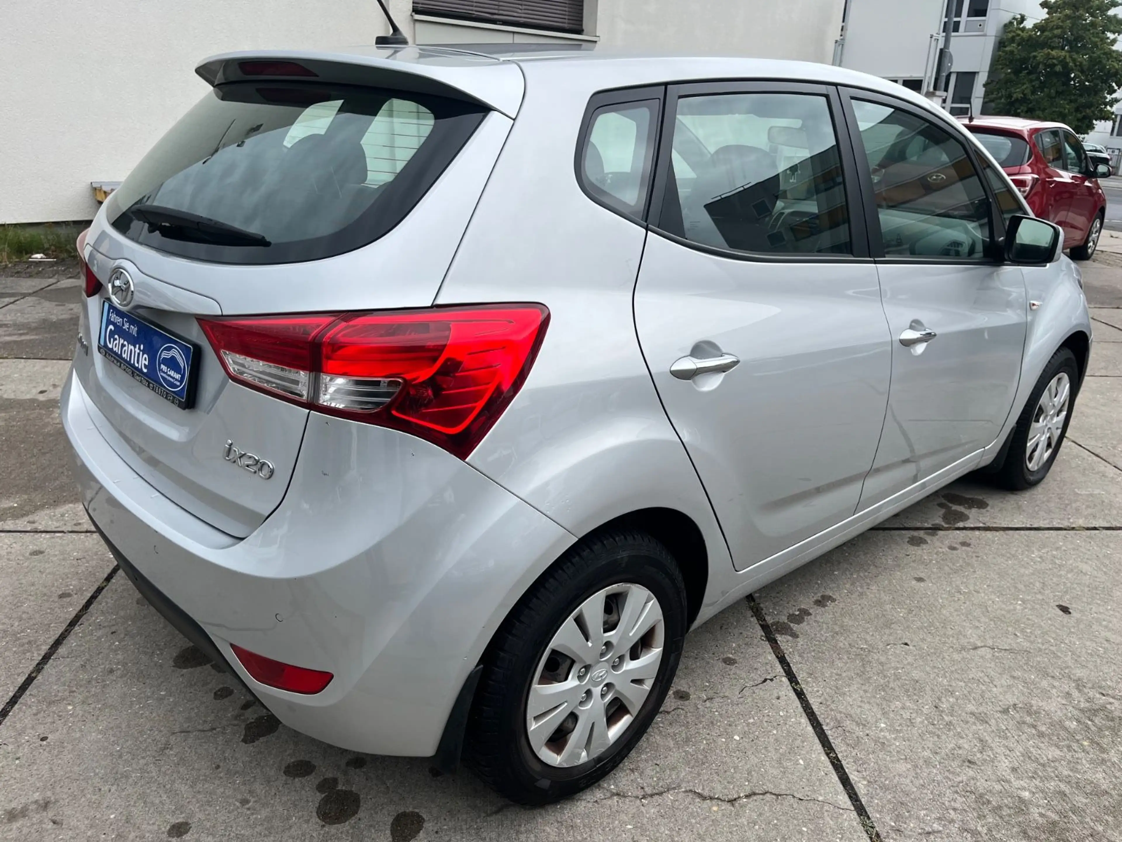 Hyundai iX20 1.6 Comfort Automatik,1HAND — photo 10
