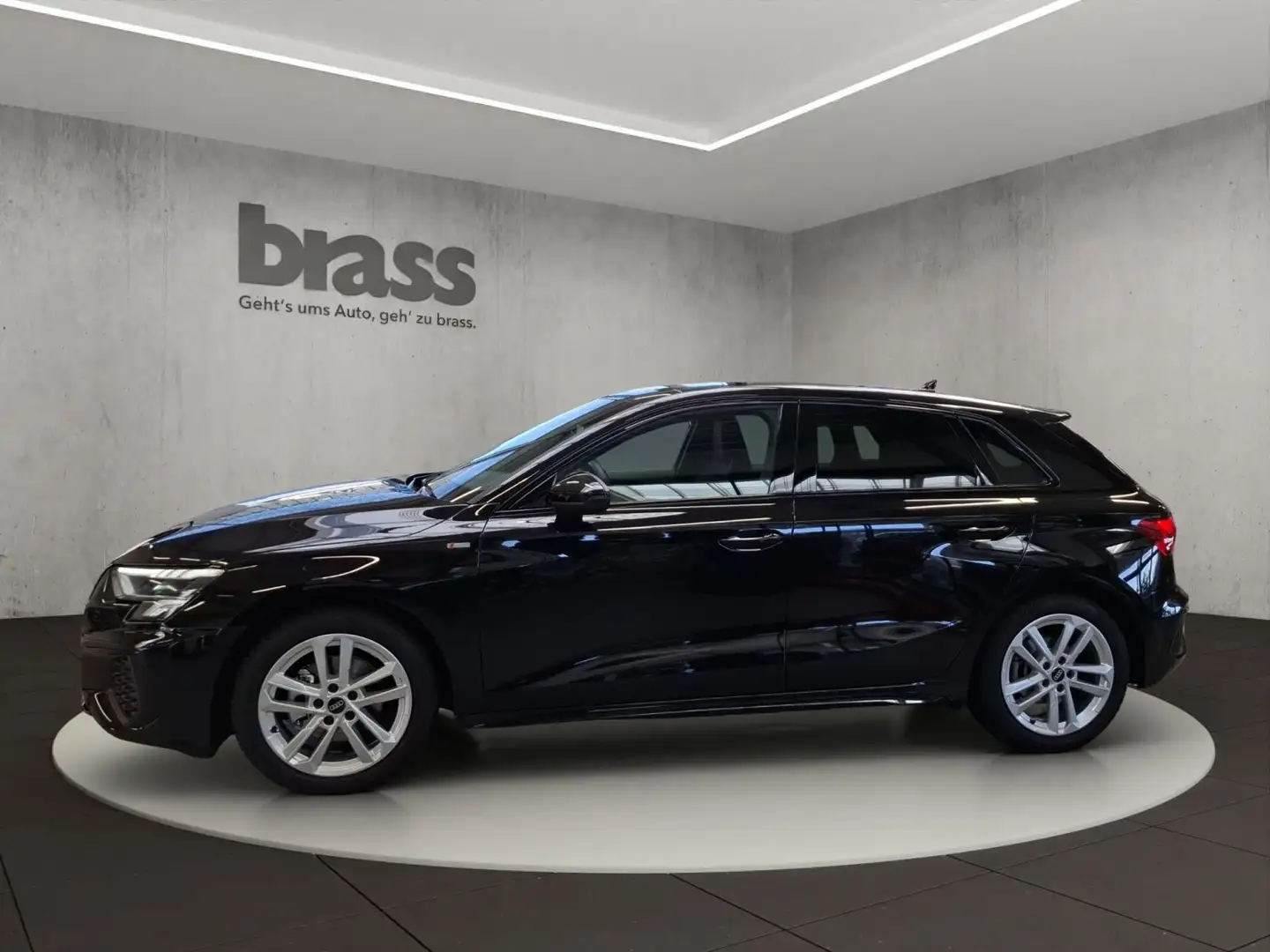 Audi A3 S line 35 TFSI 110(150) kW(PS) S tr Schwarz - 2
