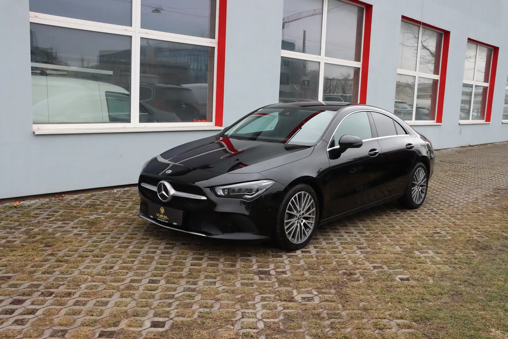Mercedes-Benz CLA 200 200d Aut. | LEDER | Multibeam LED | ACC | Ambiente Schwarz - 2