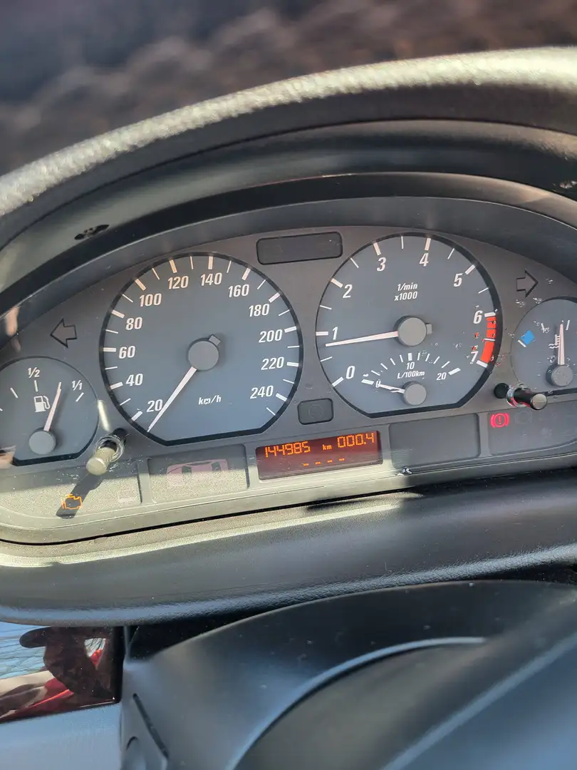 BMW 318 318Ci Cabrio - 1