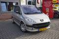 Peugeot 1007 1.4 Urban / Elek. Schuifdeuren / Radio / Airco Gris - thumbnail 1