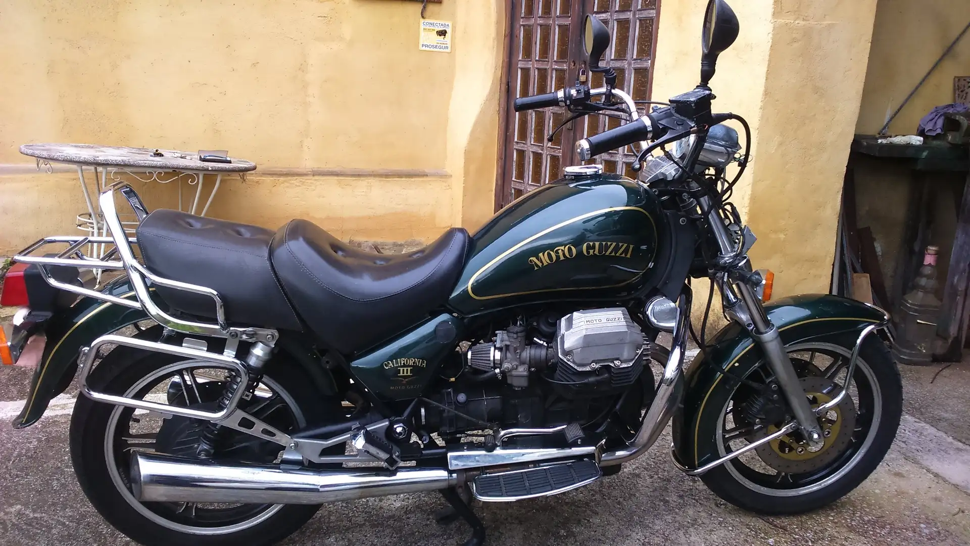 Moto Guzzi California 1000 Zelená - 2