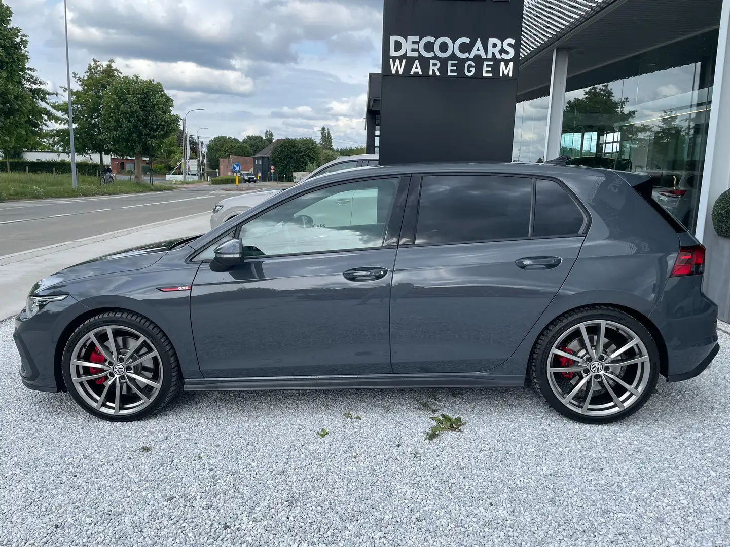 Volkswagen Golf GTI AUTOMAAT/ Navigatie / Carplay / Zetelverwarming Grau - 2