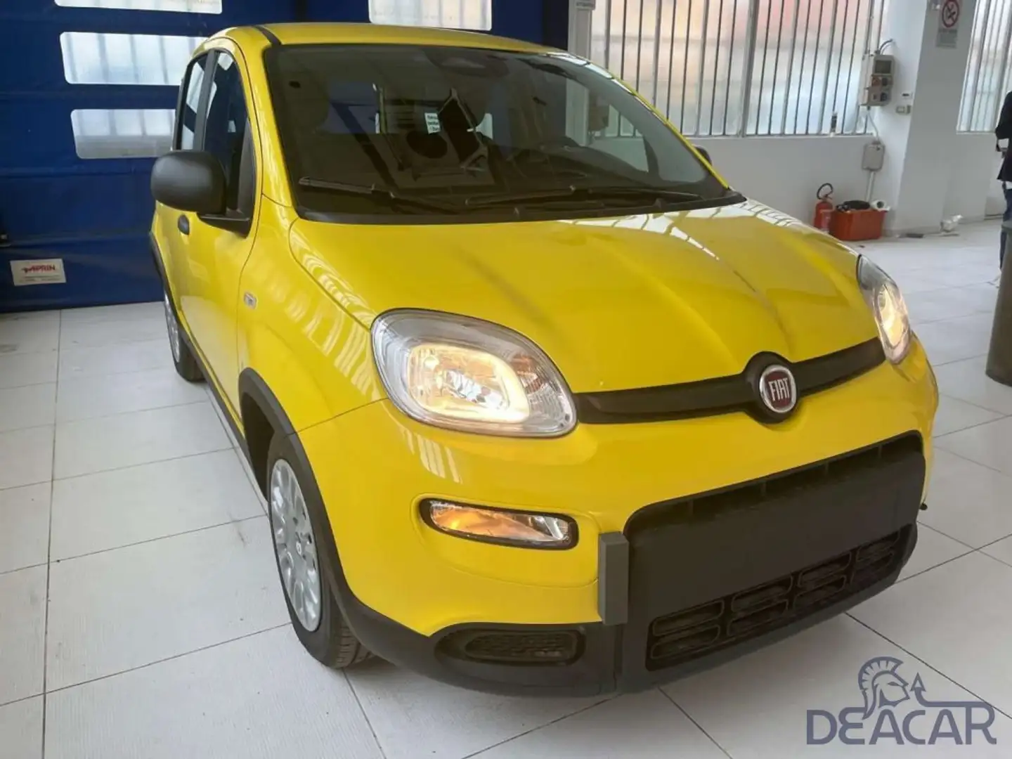Fiat Panda Panda 1.0 FireFly S&S Hybrid Pop Jaune - 1