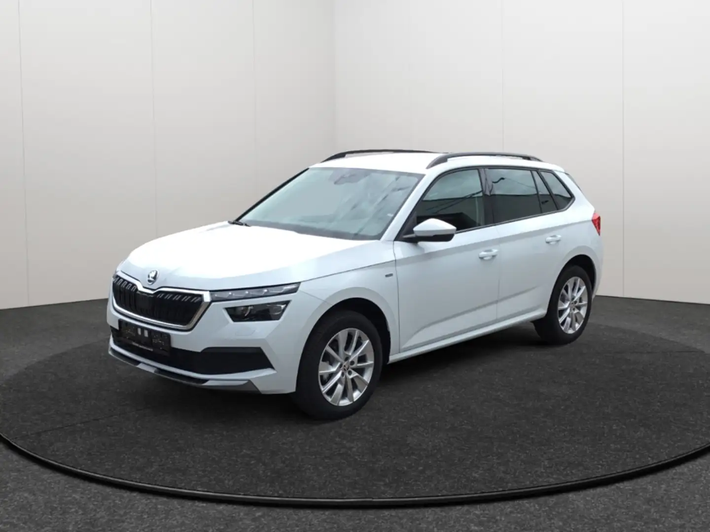 Skoda Kamiq 1.5TSI Tour Navi LED PDC SHZ DAB Weiß - 1