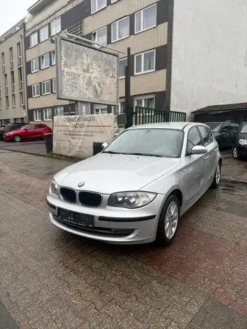 BMW 116 5-Türen,Tüv+Bremsen neu,AHK,2007,Klima