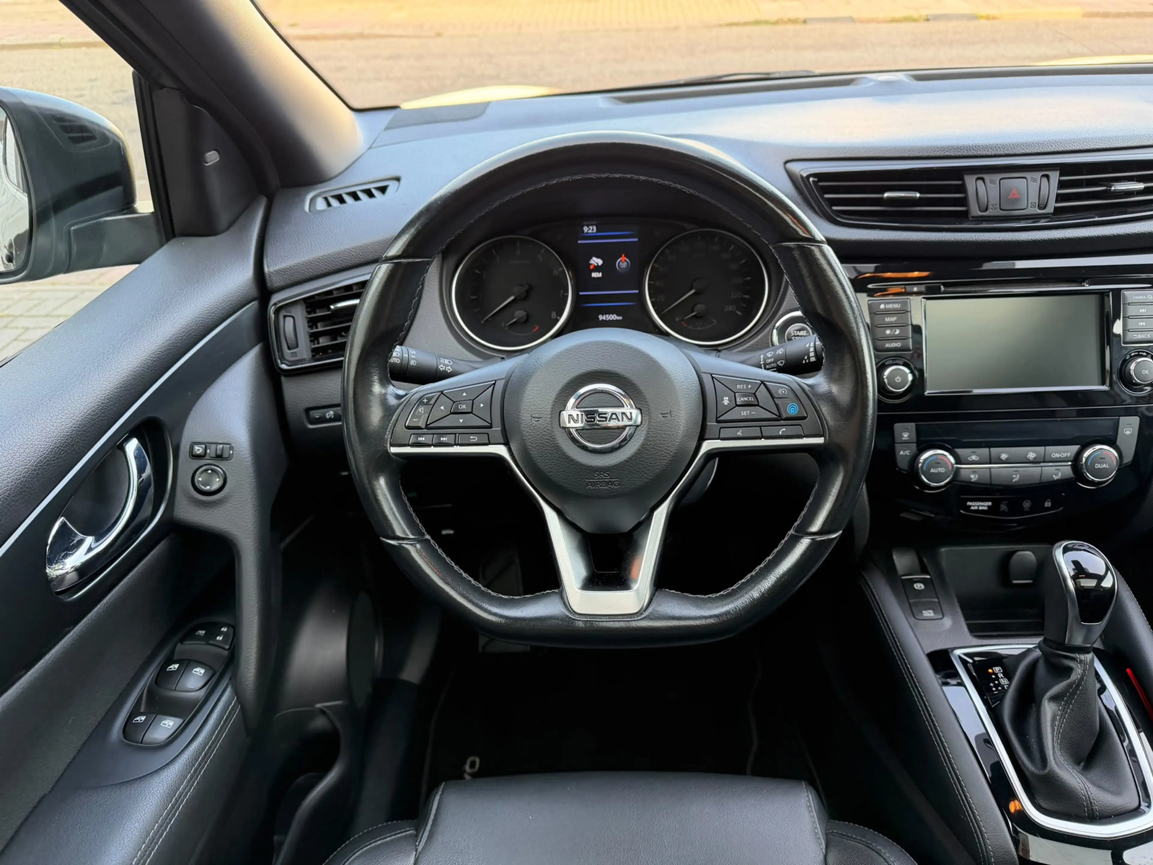Nissan Qashqai 1.3 DIG-T N-Tec 1500KG Automaat, Trekhaak, Panoram — photo 13