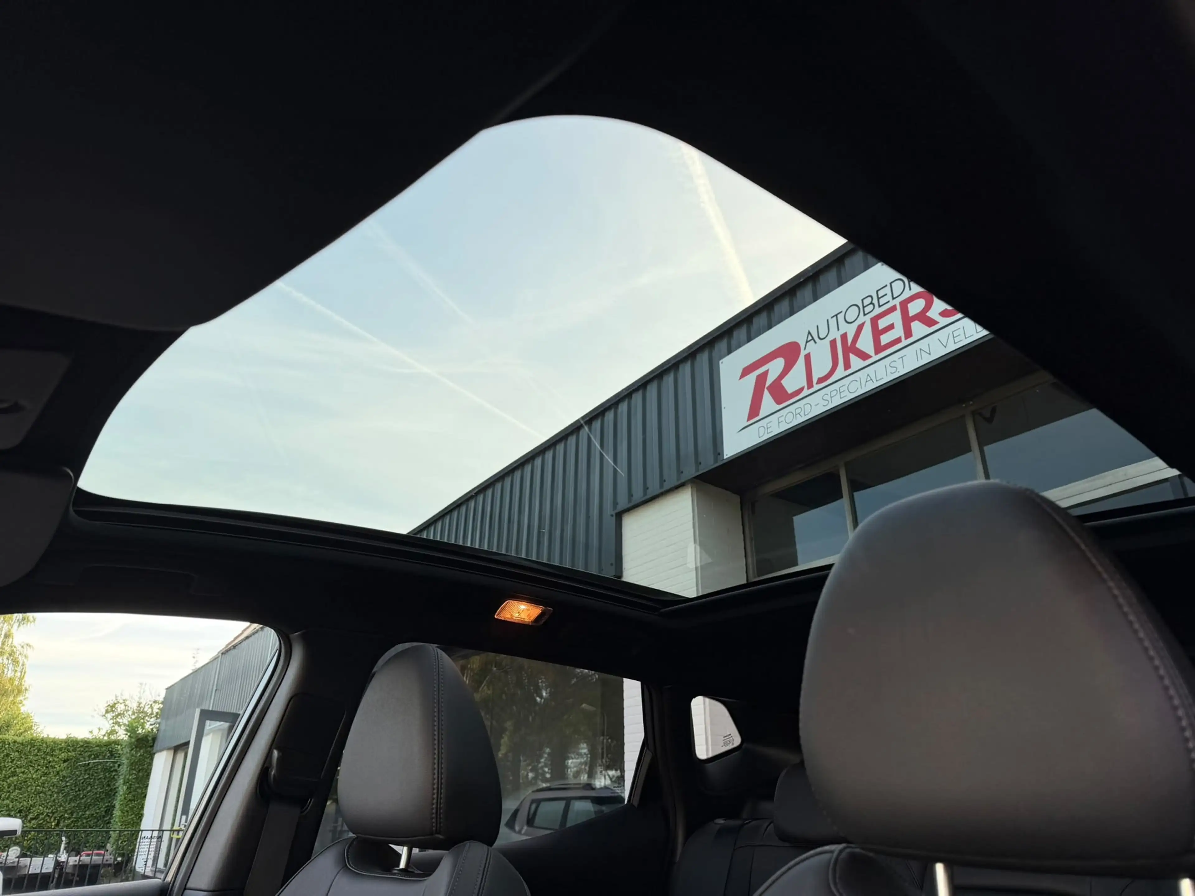 Nissan Qashqai 1.3 DIG-T N-Tec 1500KG Automaat, Trekhaak, Panoram — photo 3