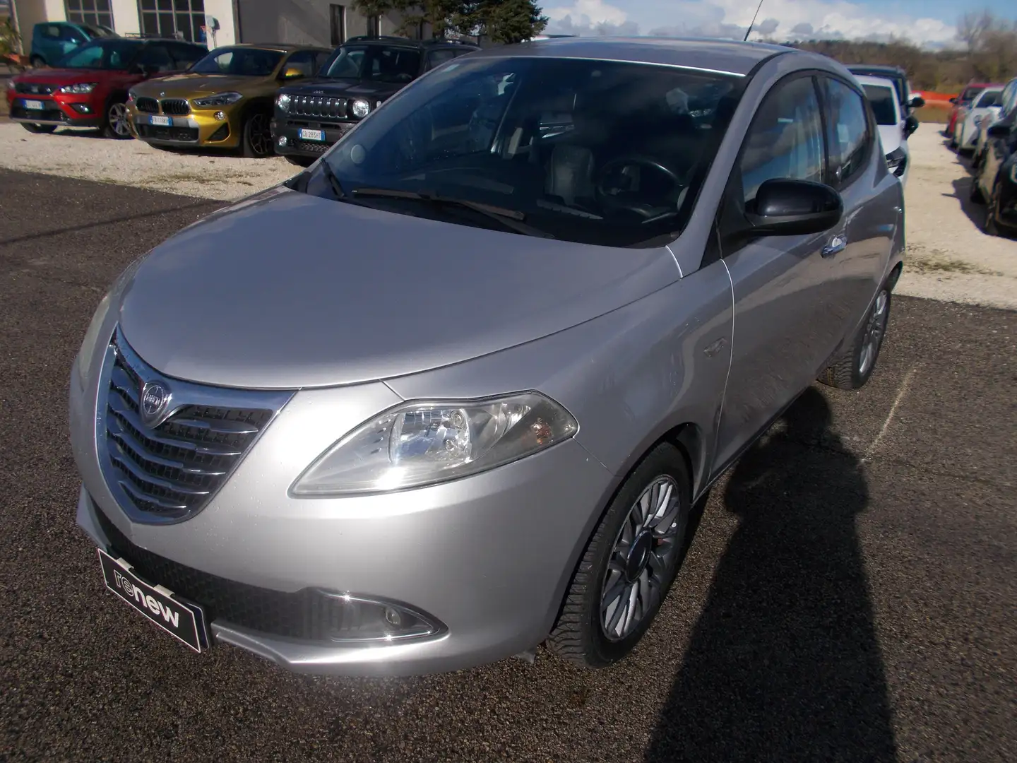 Lancia Ypsilon Ypsilon III 2011 1.2 8v Gold ecochic Gpl 69cv Argento - 1