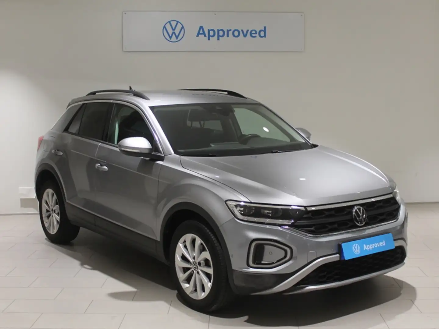 Volkswagen T-Roc 1.0 TSI Life 81kW Zilver - 1