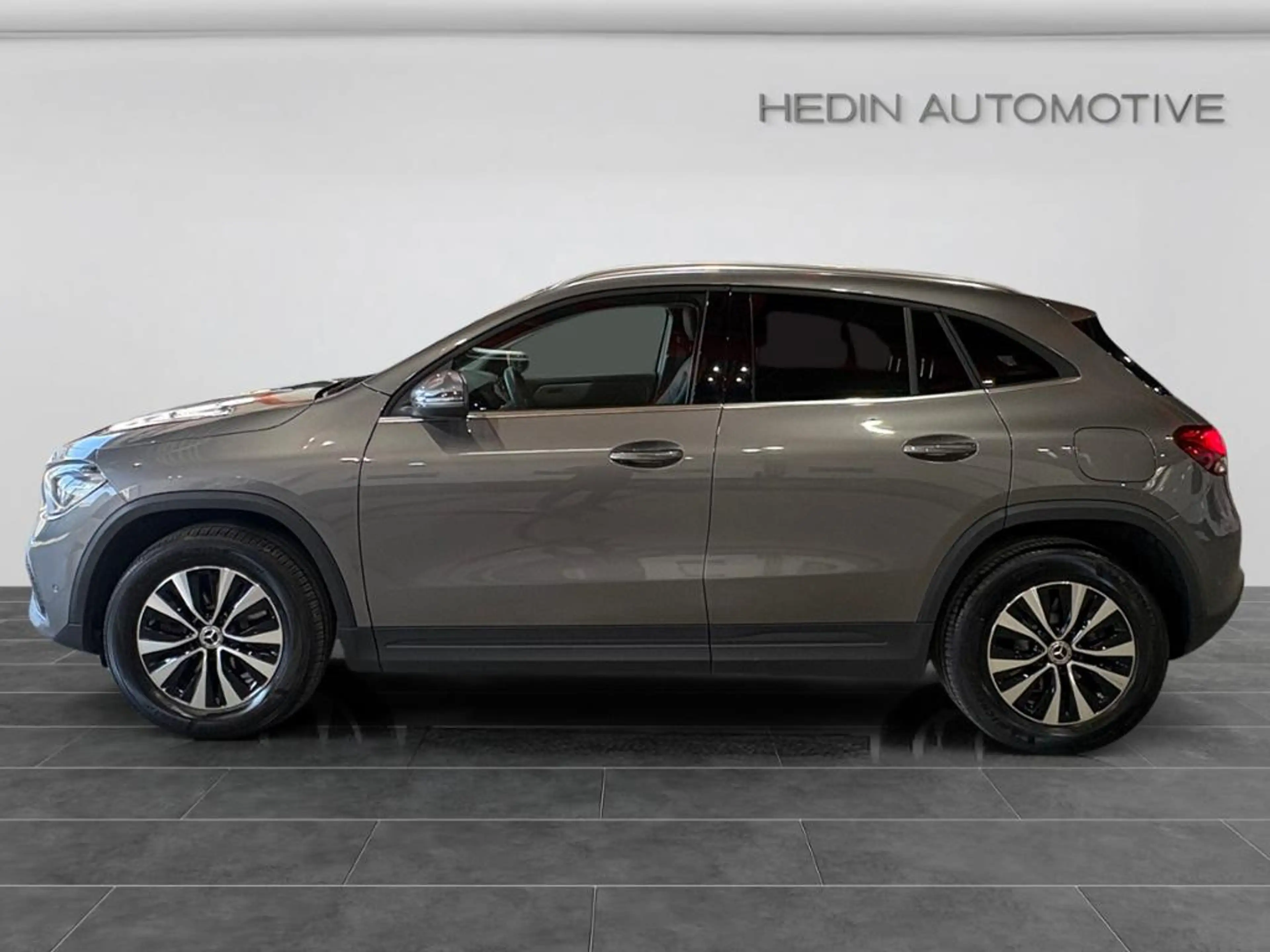 Mercedes-Benz GLA 250 e MBUX|SHZ|TEMP|LED|SHZ|KLIMA|LM|NAVI — photo 4