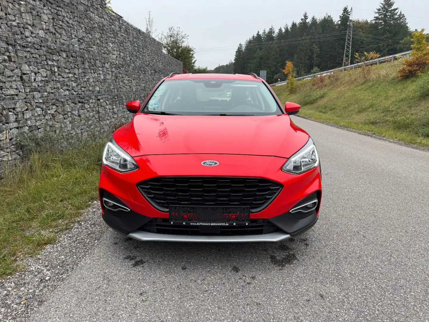 Ford Focus Turnier Active EcoBoost/Navi/Automatik Rouge - 2