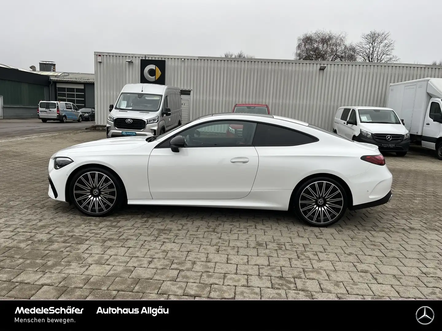 Mercedes-Benz CLE 220 CLE 220 d AMG Night 20" AHK Pano 360° Distronic Weiß - 2