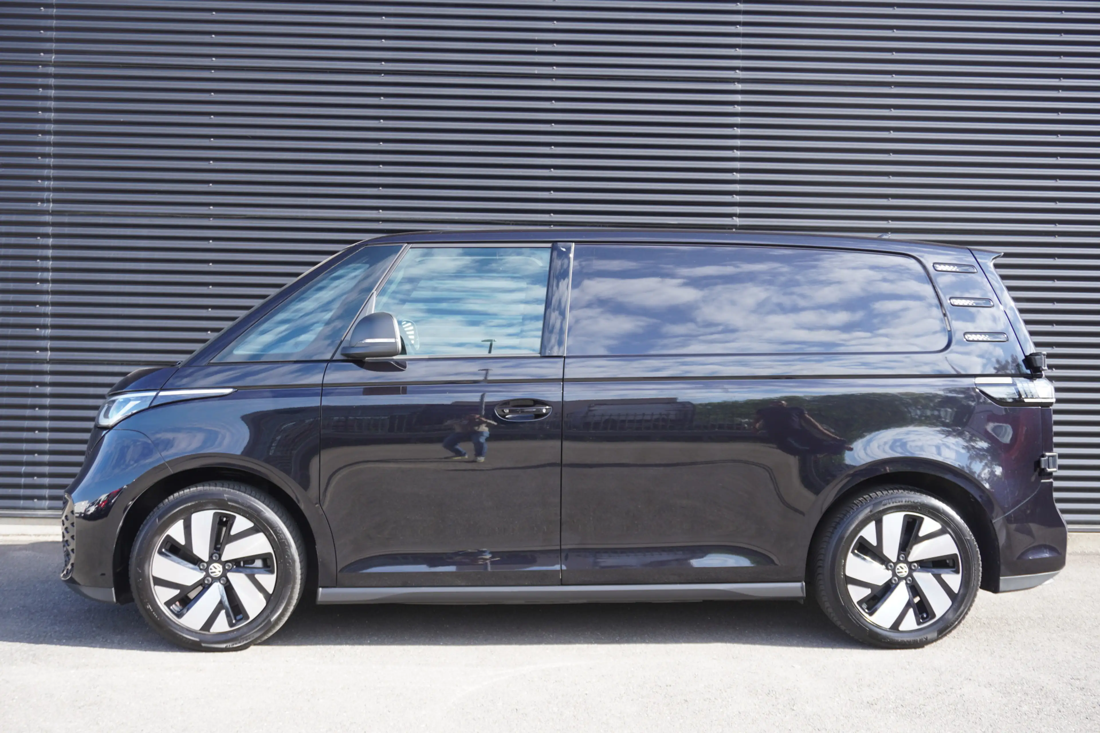 Volkswagen ID. Buzz Cargo 77 kWh 204pk IQ Light Apple carplay camera Parkeer — photo 8