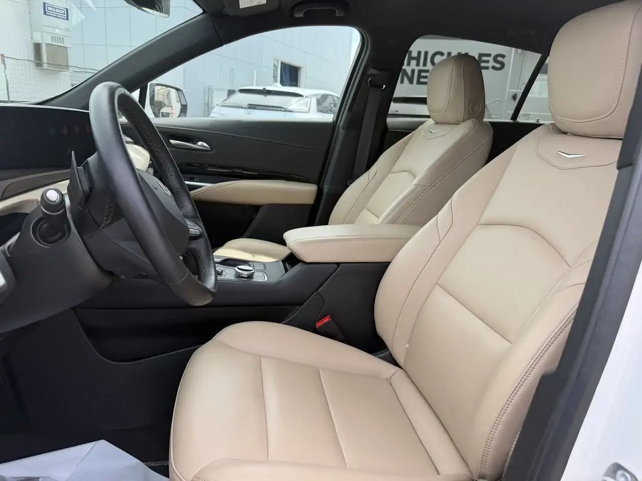 Cadillac XT4 снимка Cadillac XT4
