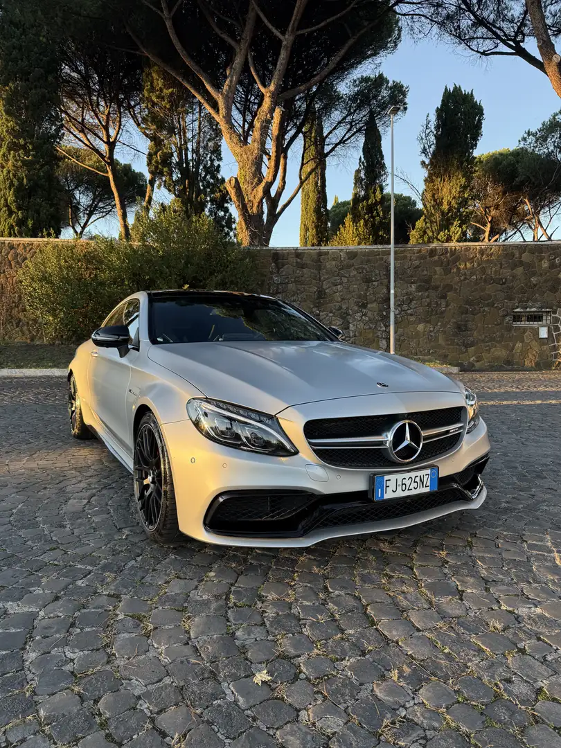 Mercedes-Benz C 63 AMG S Performance Burmester Carbon Pack - 2