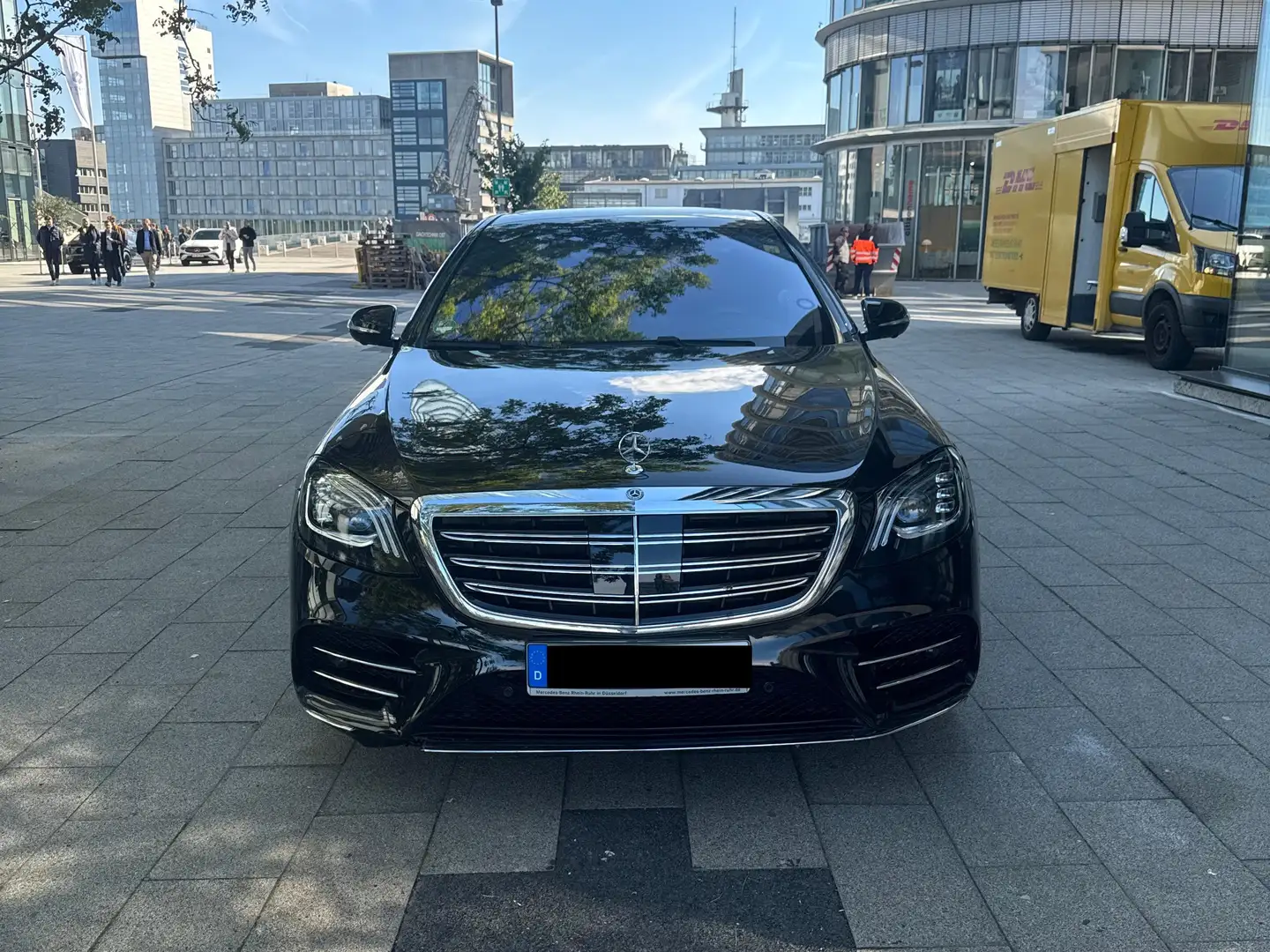 Mercedes-Benz S 560 E S 560 e L 9G-TRONIC Schwarz - 2