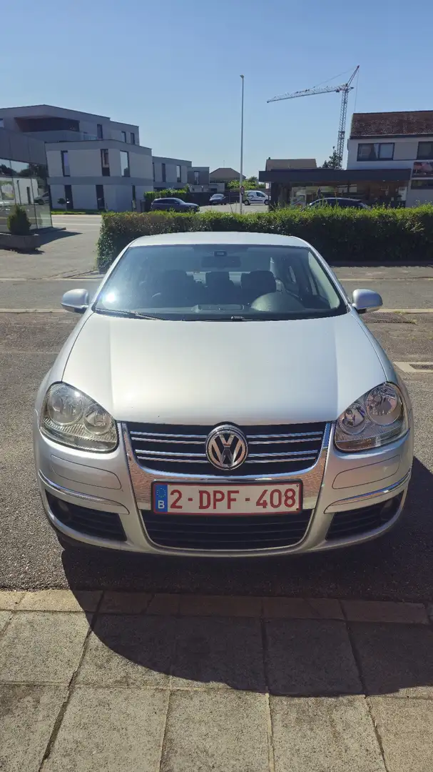 Volkswagen Jetta 1.9 TDI United - 1