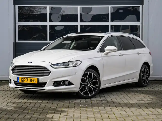 Ford Mondeo Wagon 1.5 Titanium | Panoramadak | Keyless | Full