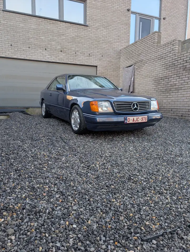 Mercedes-Benz CE 230, foto 1