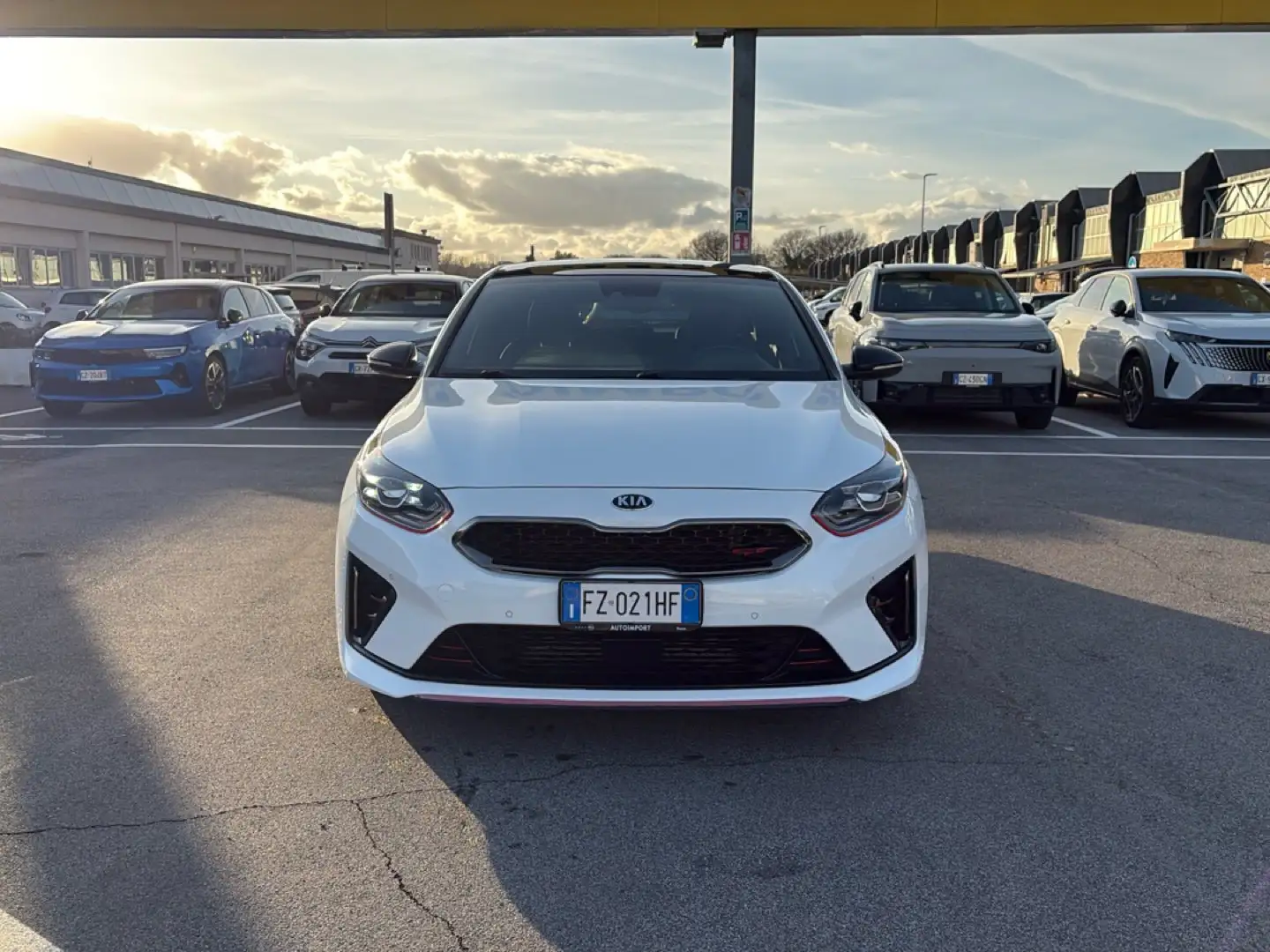 Kia ProCeed / pro_cee'd ProCeed 1.6 T-GDI DCT GT Blanc - 2