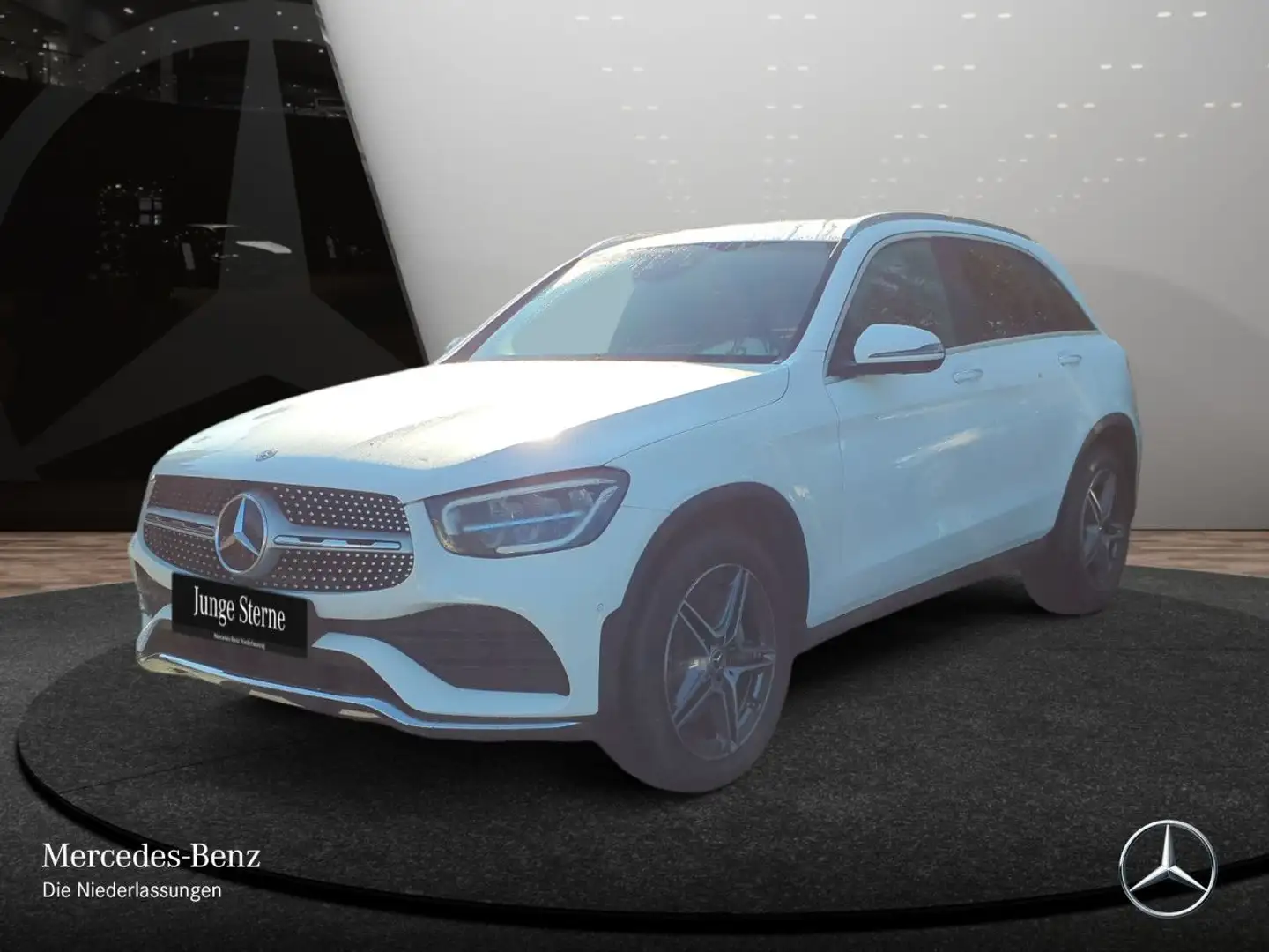 Mercedes-Benz GLC 200 4M AMG+360+AHK+LED+BURMESTER+SPUR+TOTW+9G Weiß - 2