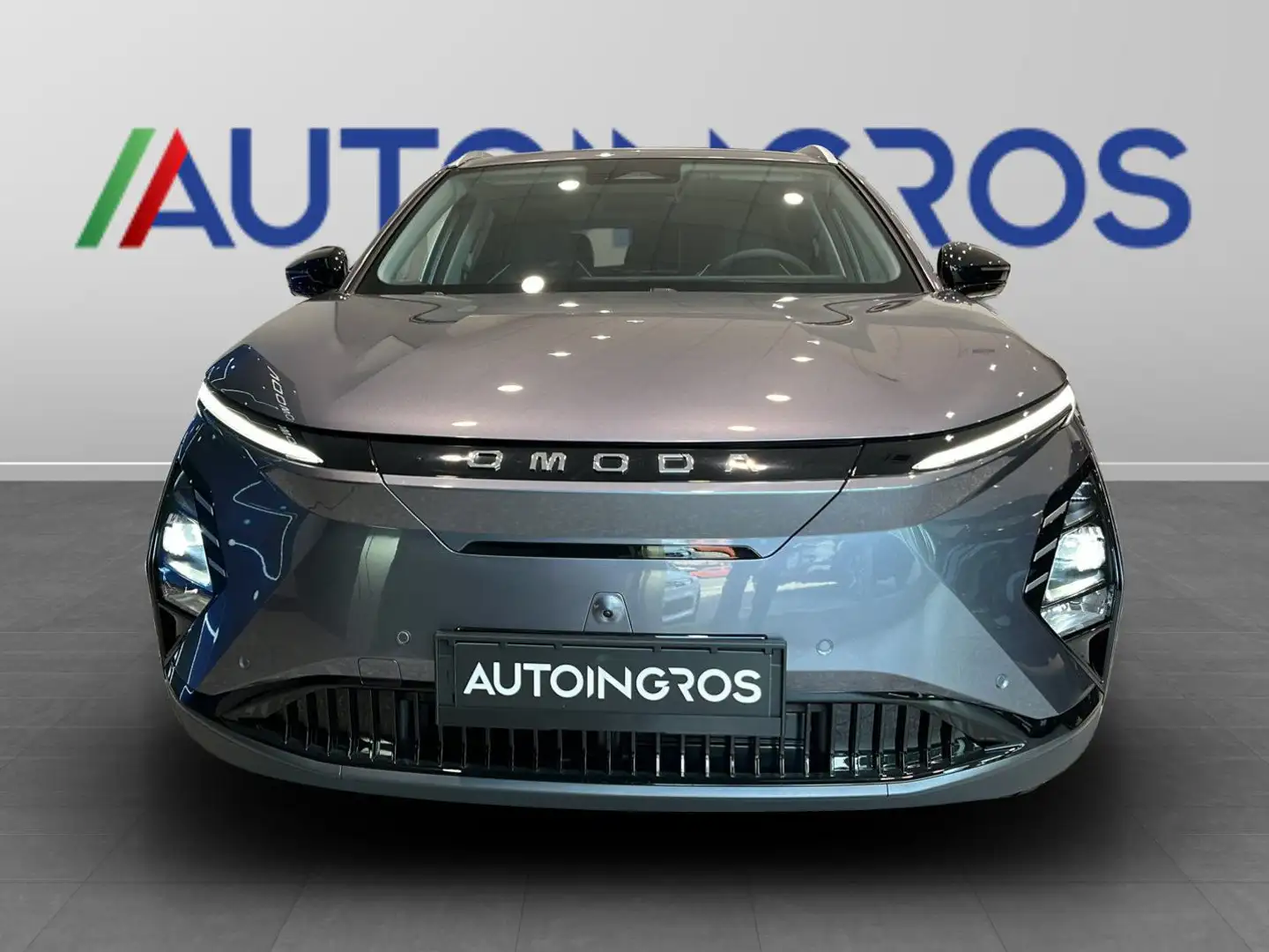 Omoda 5 EV Premium Gris - 2