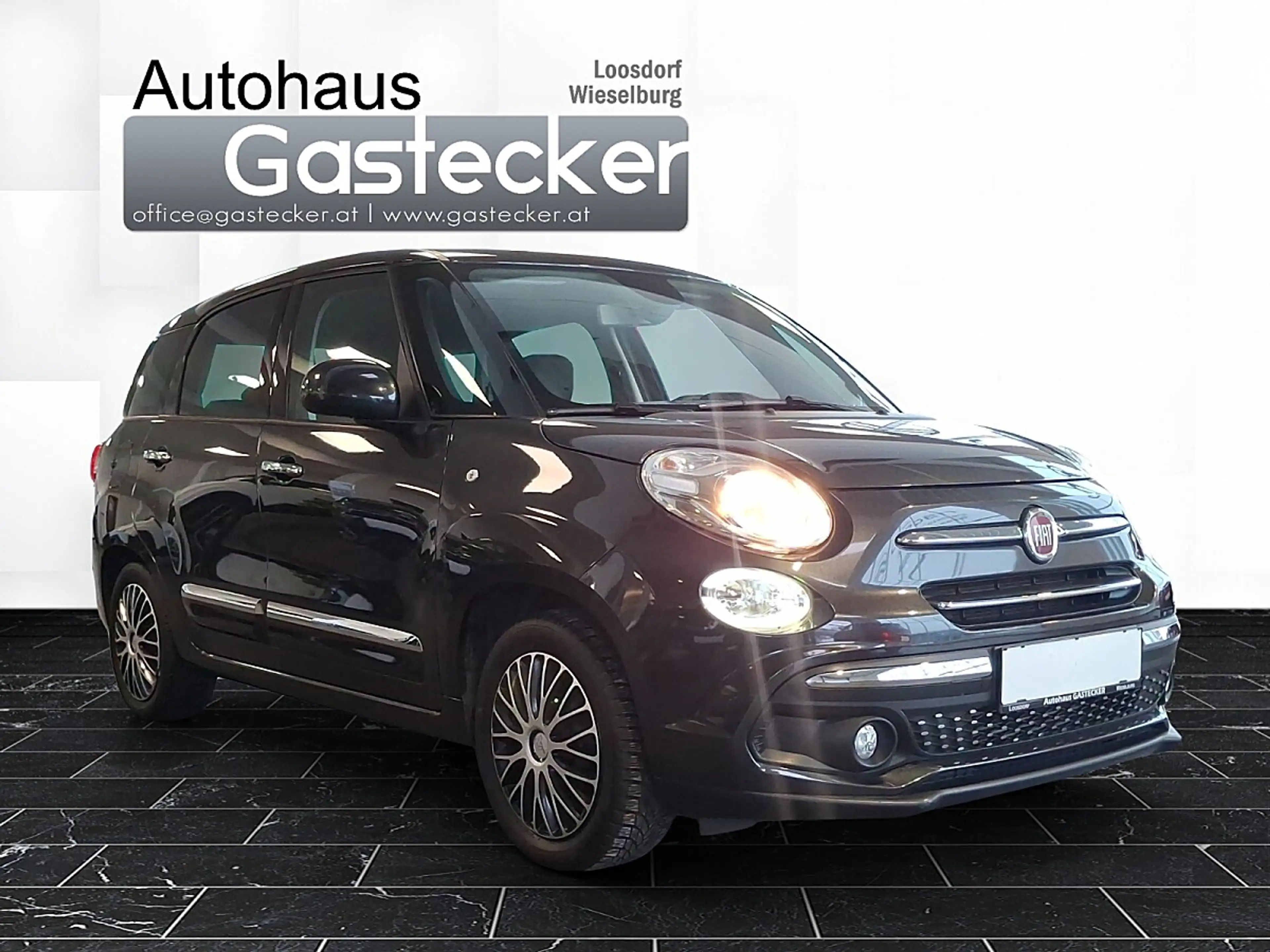 Fiat 500L Living Lounge Wagon Diesel 1,3 MultiJet SCR — photo 6