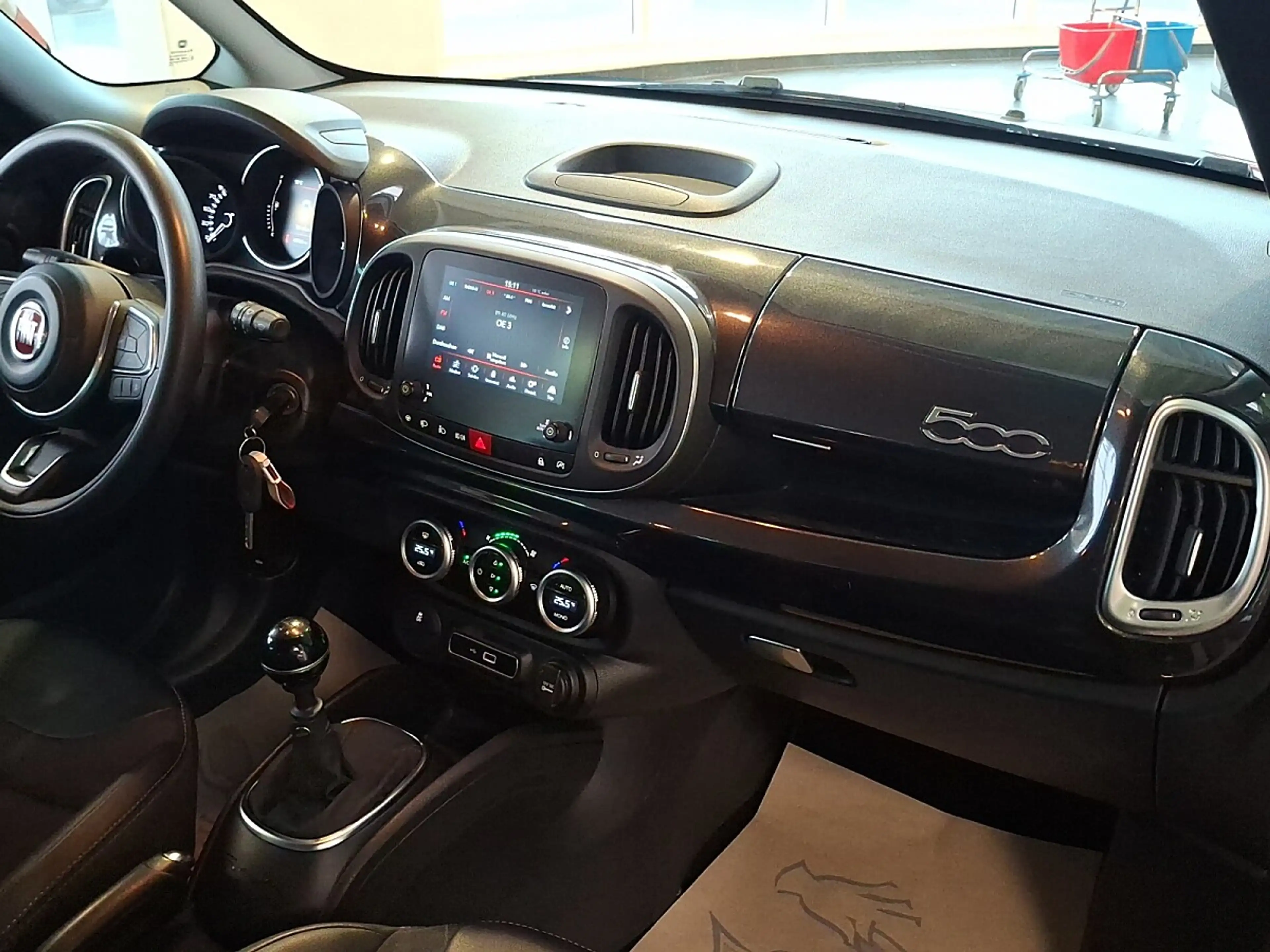 Fiat 500L Living Lounge Wagon Diesel 1,3 MultiJet SCR — photo 12