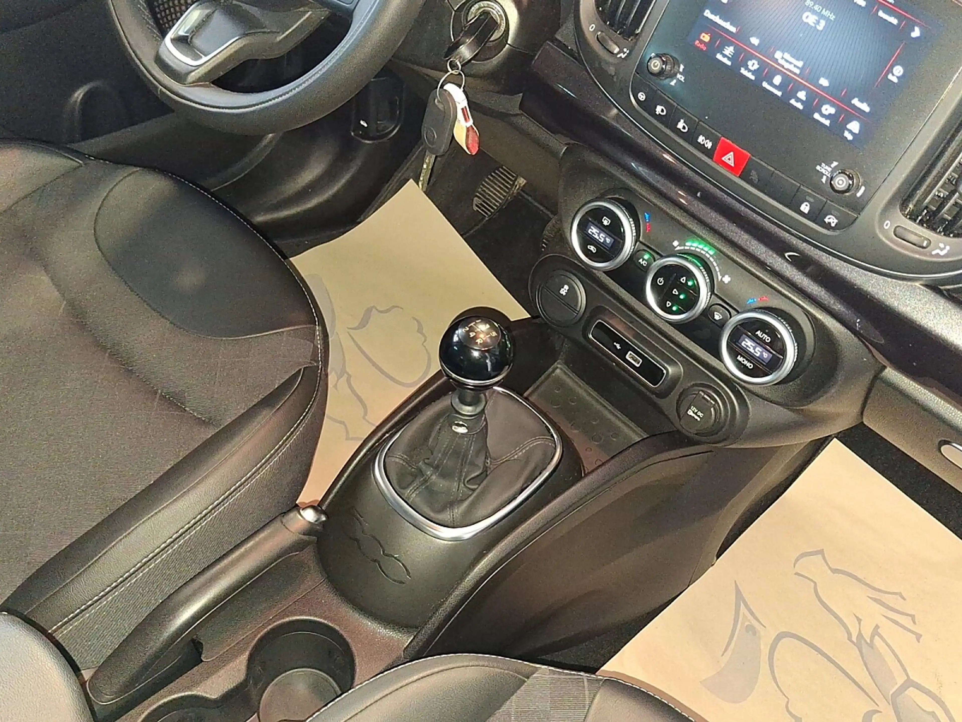 Fiat 500L Living Lounge Wagon Diesel 1,3 MultiJet SCR — photo 15