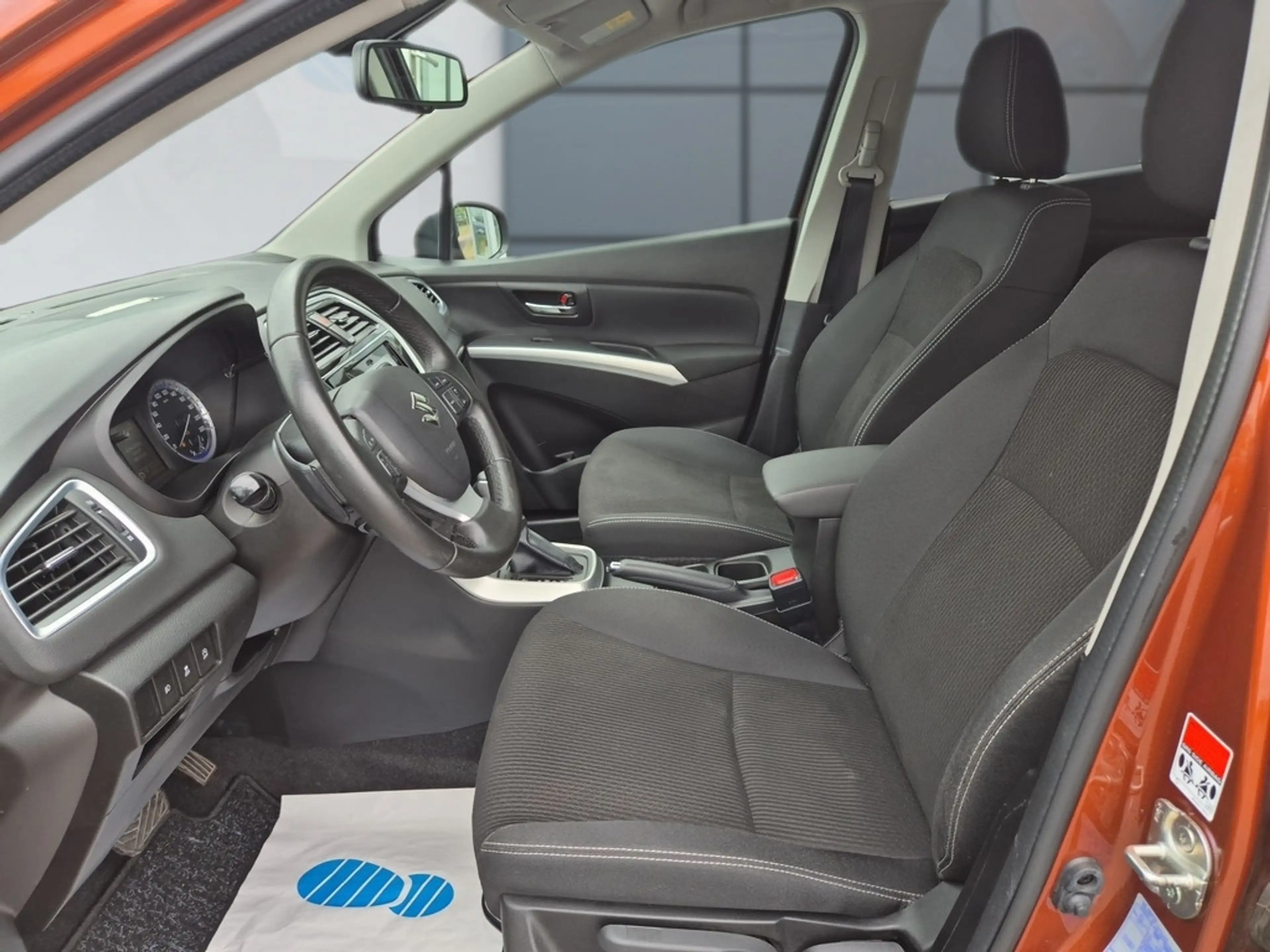 Suzuki SX4 S-Cross 1.0 Boosterjet Comfort *AUTOMATIK*AHK*LED*SHZ*TEMP*PDC*KAM — photo 8