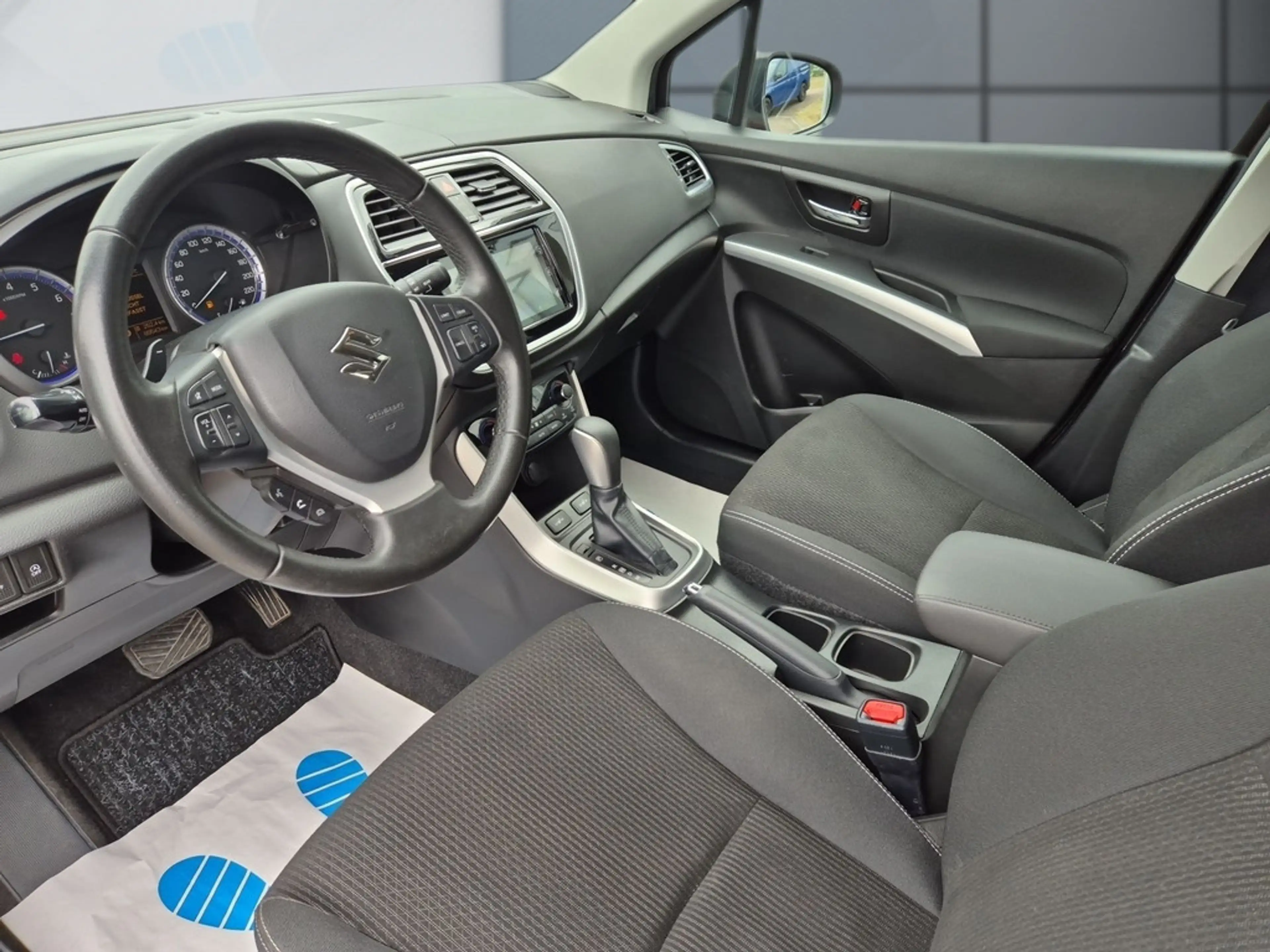 Suzuki SX4 S-Cross 1.0 Boosterjet Comfort *AUTOMATIK*AHK*LED*SHZ*TEMP*PDC*KAM — photo 7