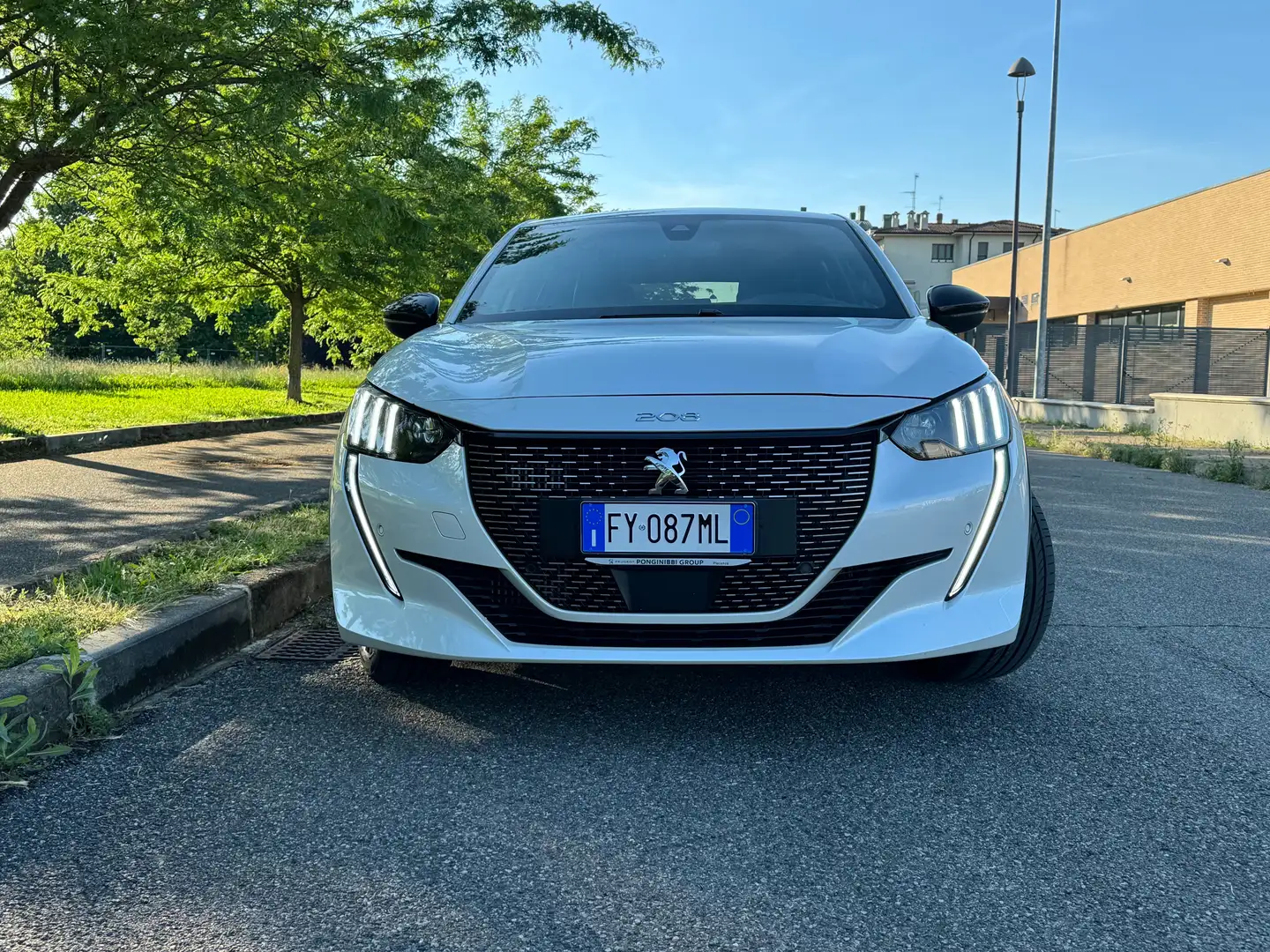 Peugeot 208 1.2 puretech GT Line Bianco - 2