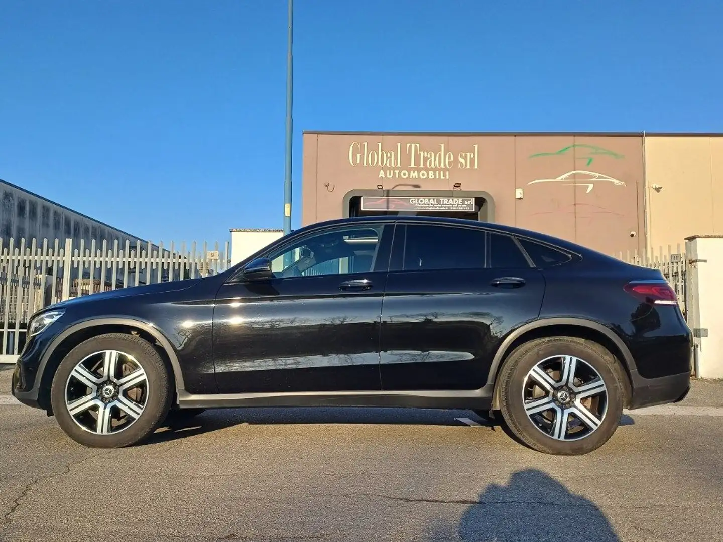 Mercedes-Benz GLC 200 d 4Matic Coupé Executive Nero - 2