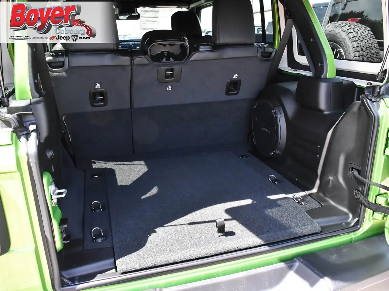 Jeep Wrangler photo Jeep Wrangler