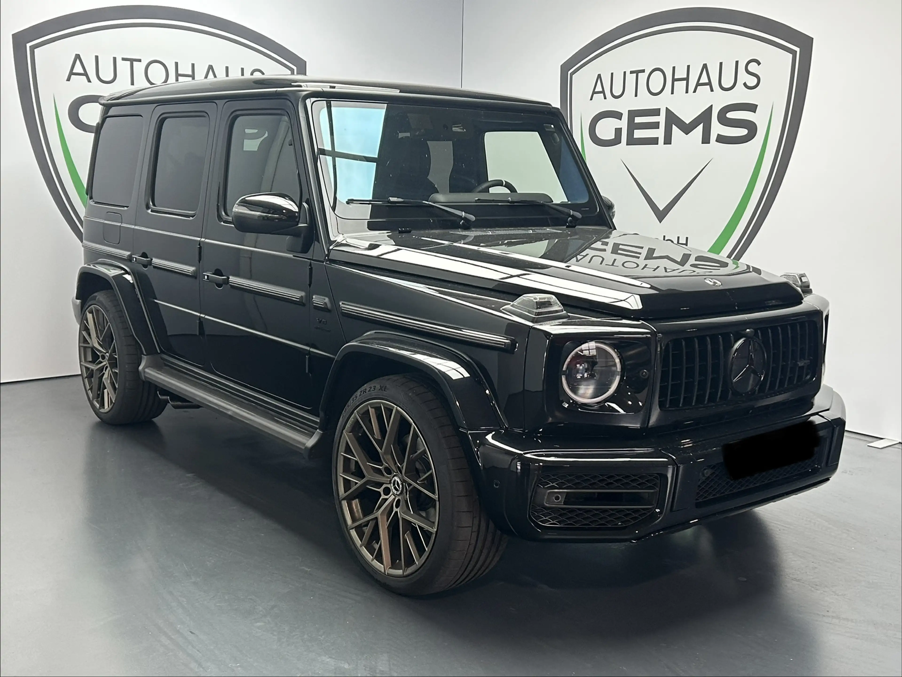 Mercedes-Benz G 500 AMG Paket Widescreen Pano Burmester R.Cam