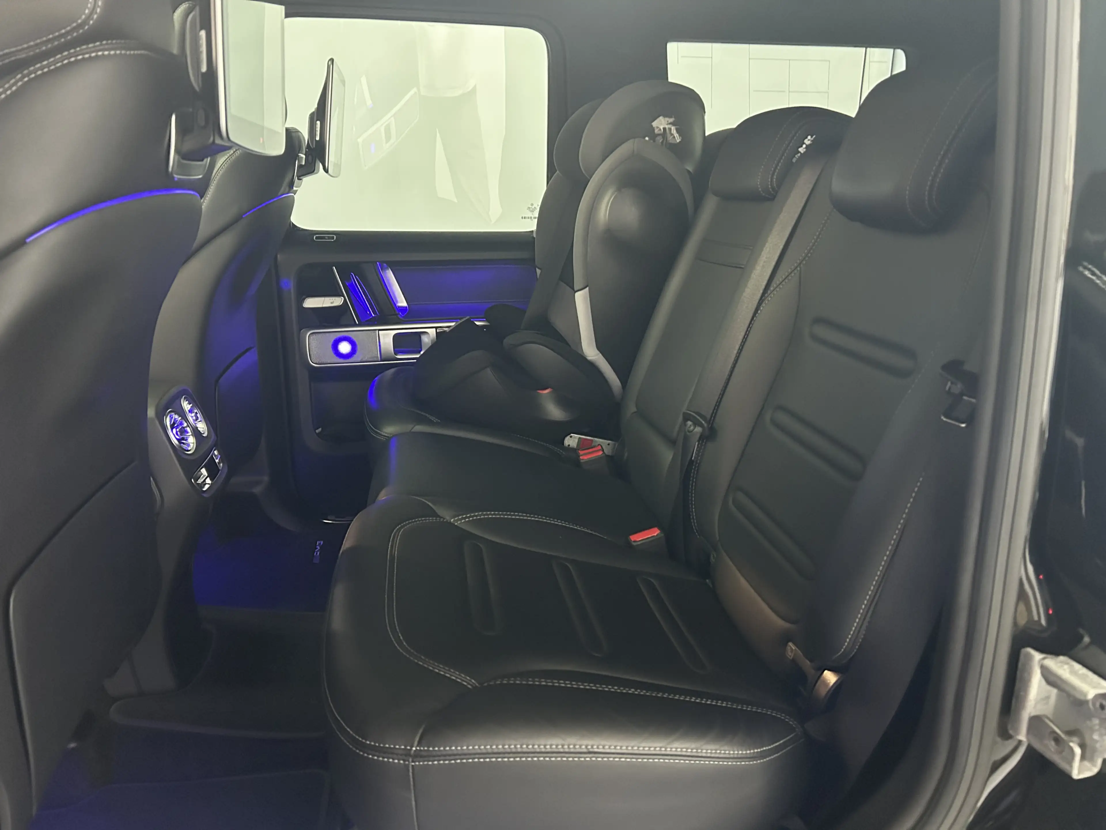 Mercedes-Benz G 500 AMG Paket Widescreen Pano Burmester R.Cam — photo 8
