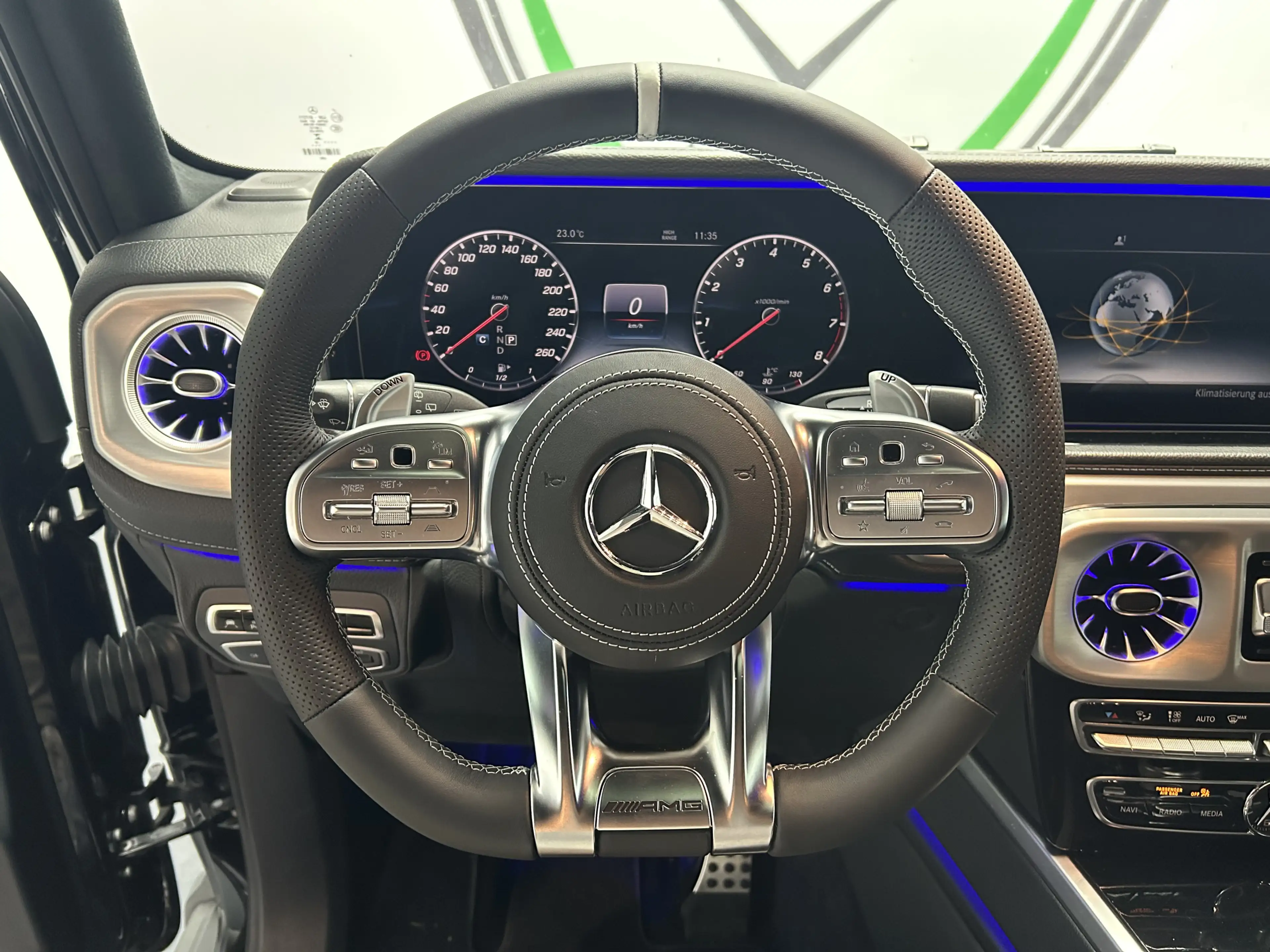 Mercedes-Benz G 500 AMG Paket Widescreen Pano Burmester R.Cam — photo 12