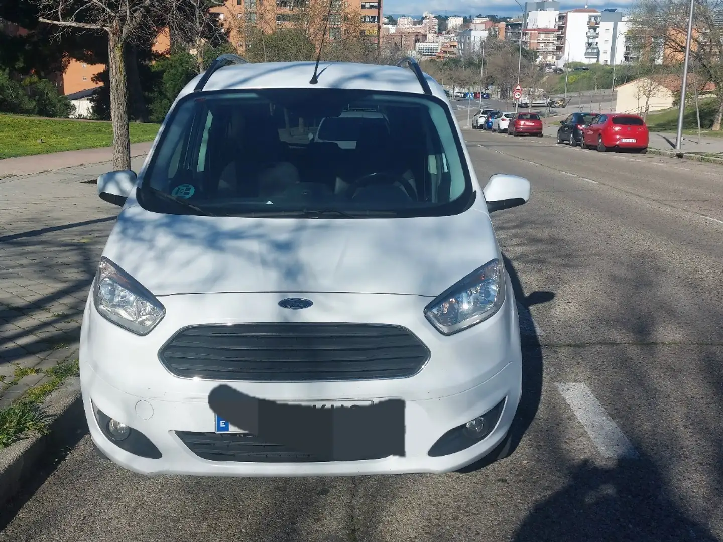 Ford Tourneo Courier 1.0 Ecoboost Sport Blanco - 2