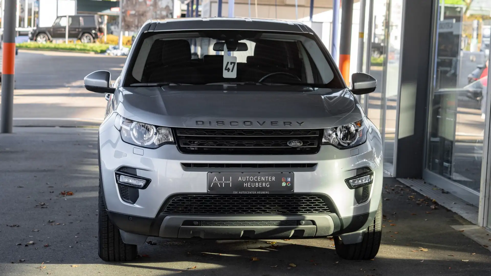 Land Rover Discovery Sport *ALLRAD*SPUR*NAVI*TEMPOMAT* Silber - 2