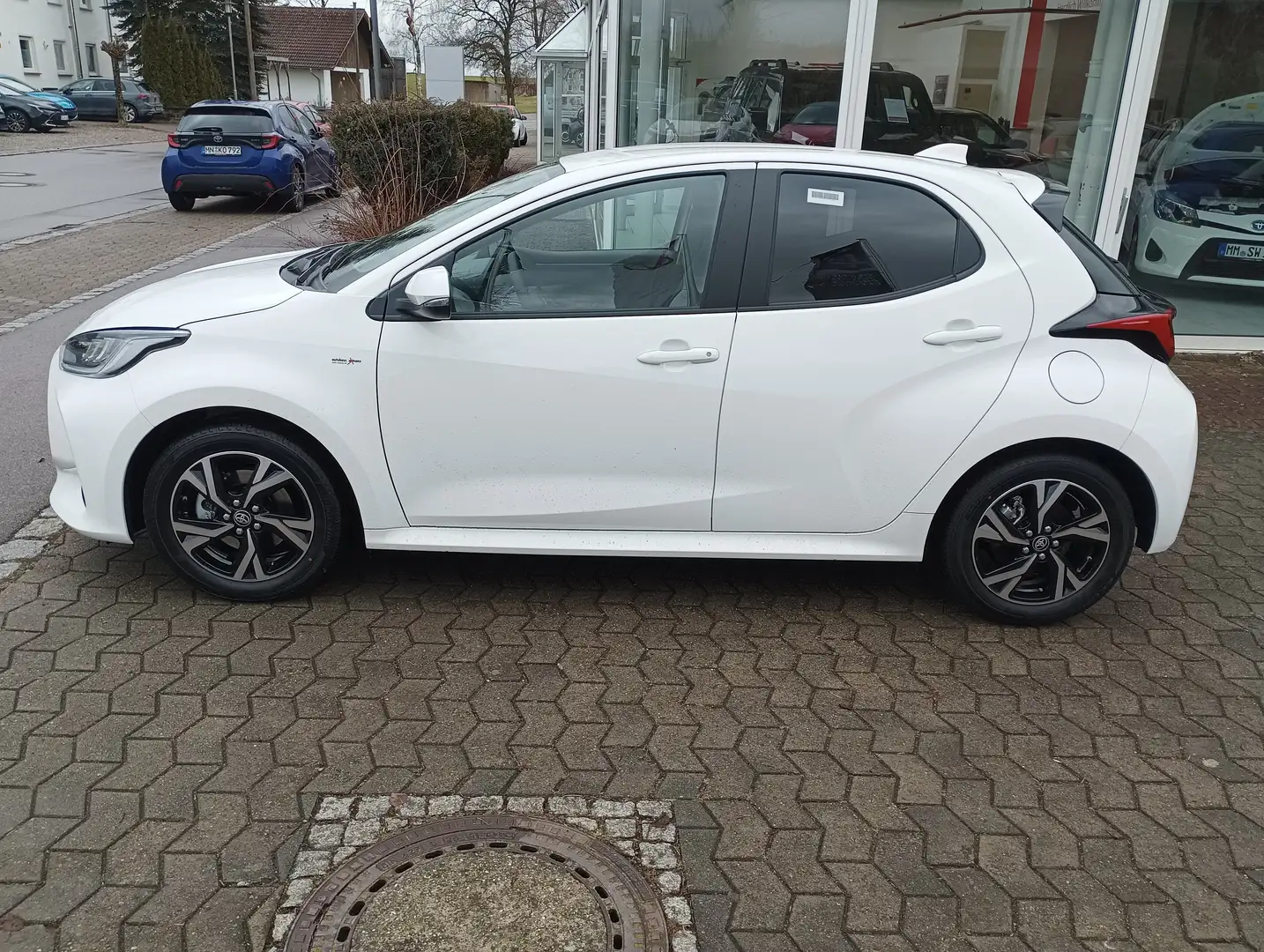 Toyota Yaris Teamplayer * Comfort-Paket * Kamera * Weiß - 2