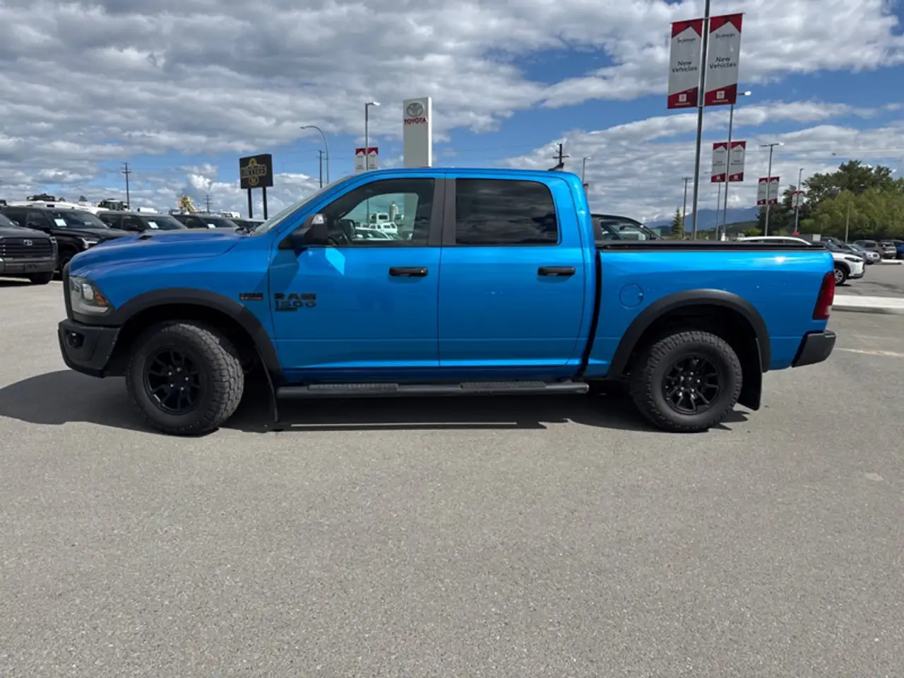 RAM 1500 снимка RAM 1500