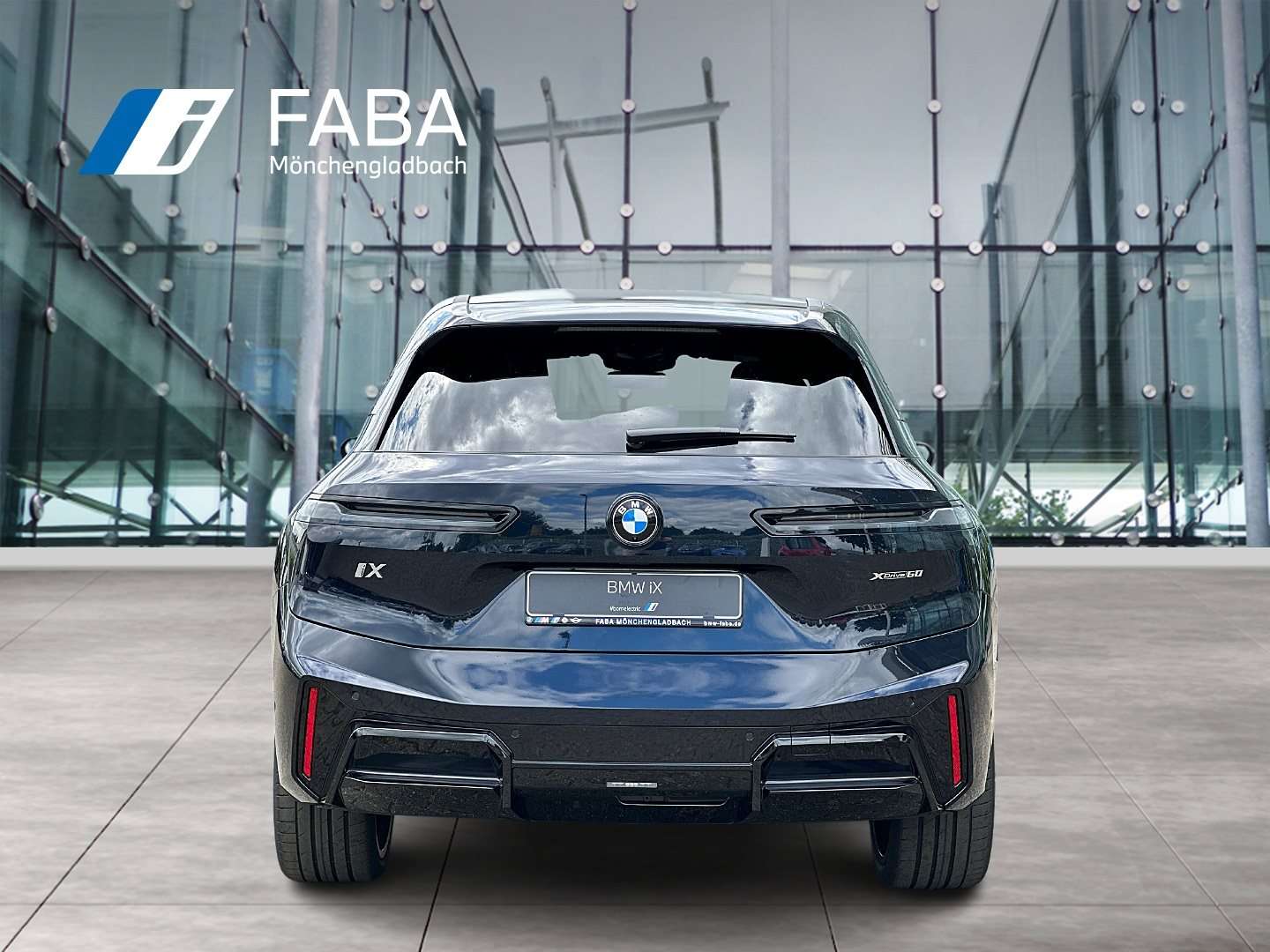 BMW iX