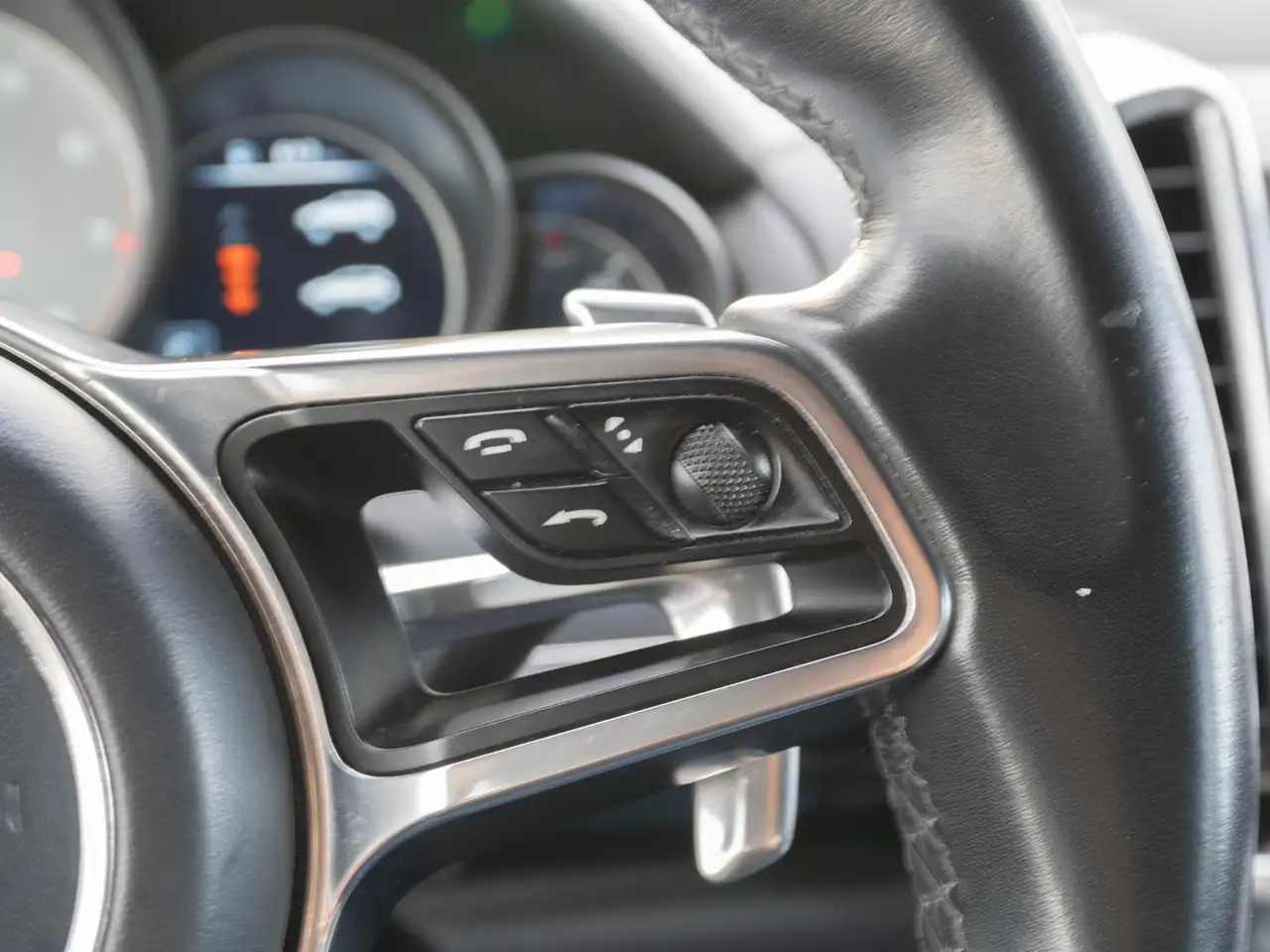 PORSCHE CAYENNE 3.0 S E-HYBRID - 416 ch