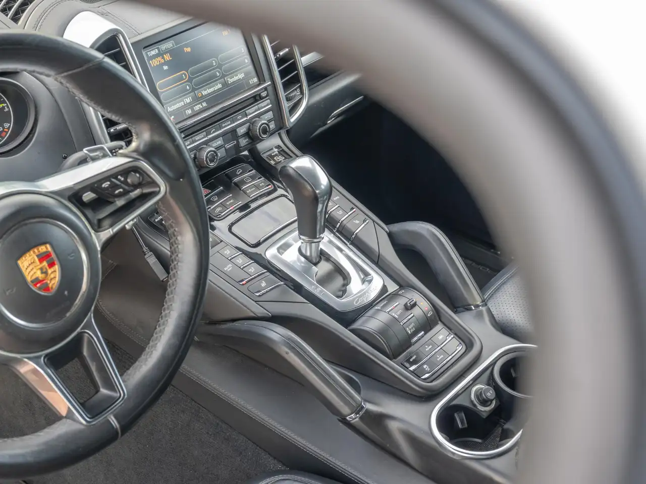 PORSCHE CAYENNE 3.0 S E-HYBRID - 416 ch