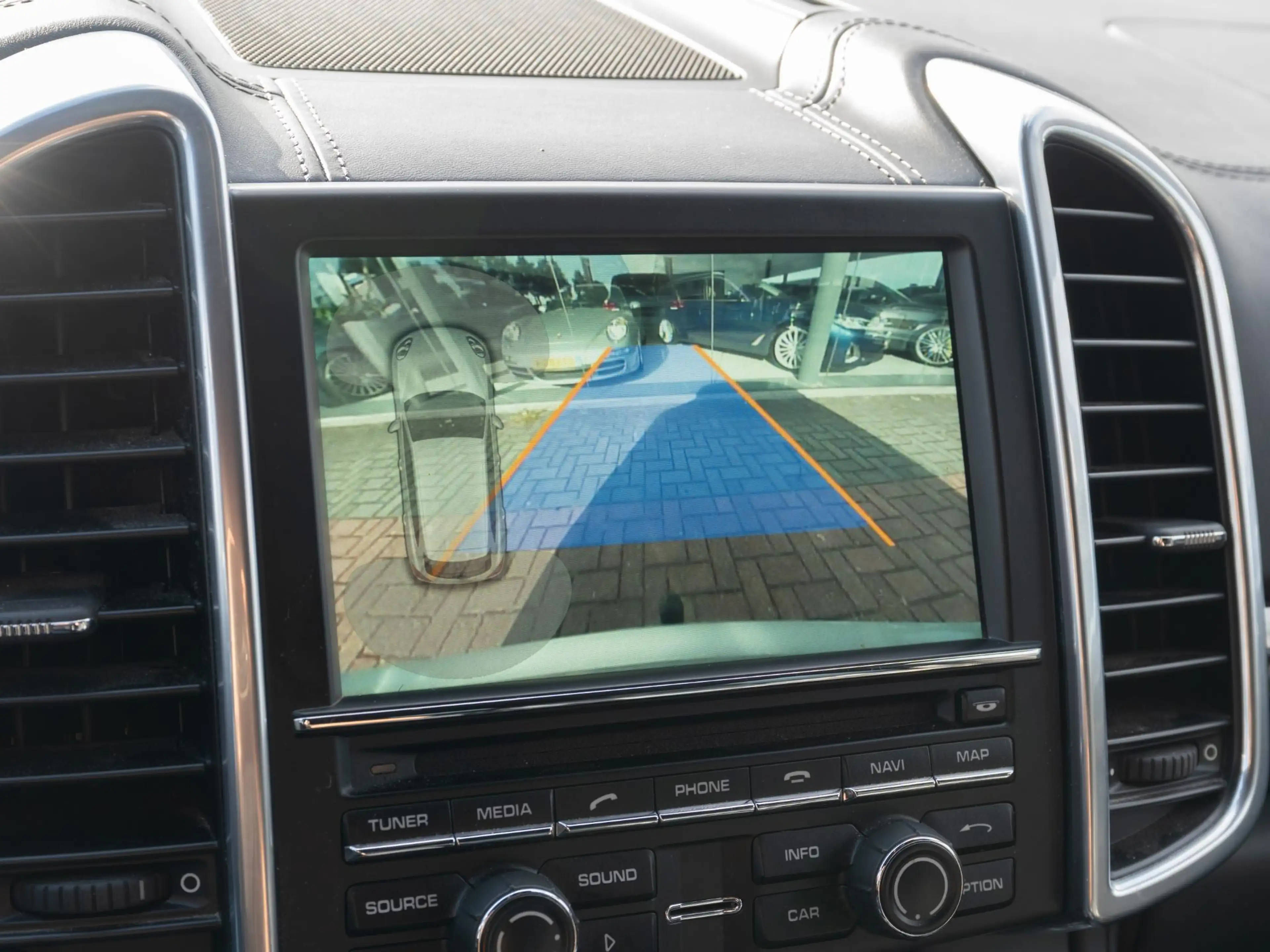 Porsche Cayenne 3.0 S E-Hybrid | Lucht | Memory | Trekhaak — photo 17