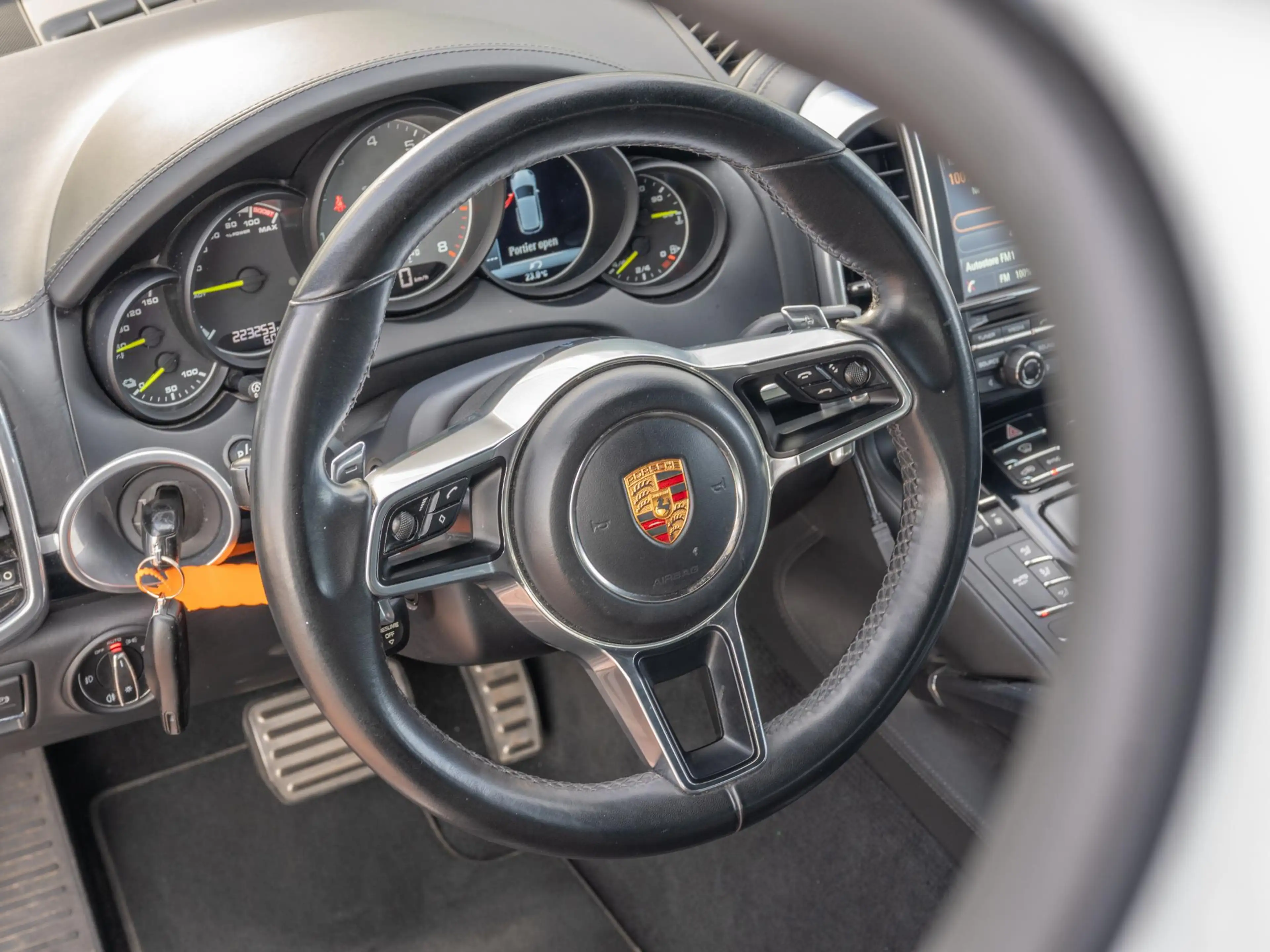 Porsche Cayenne 3.0 S E-Hybrid | Lucht | Memory | Trekhaak — photo 6