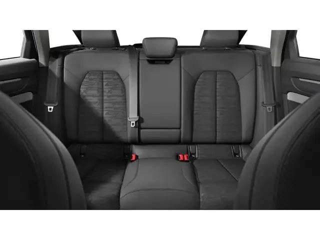 Audi A6 view 10