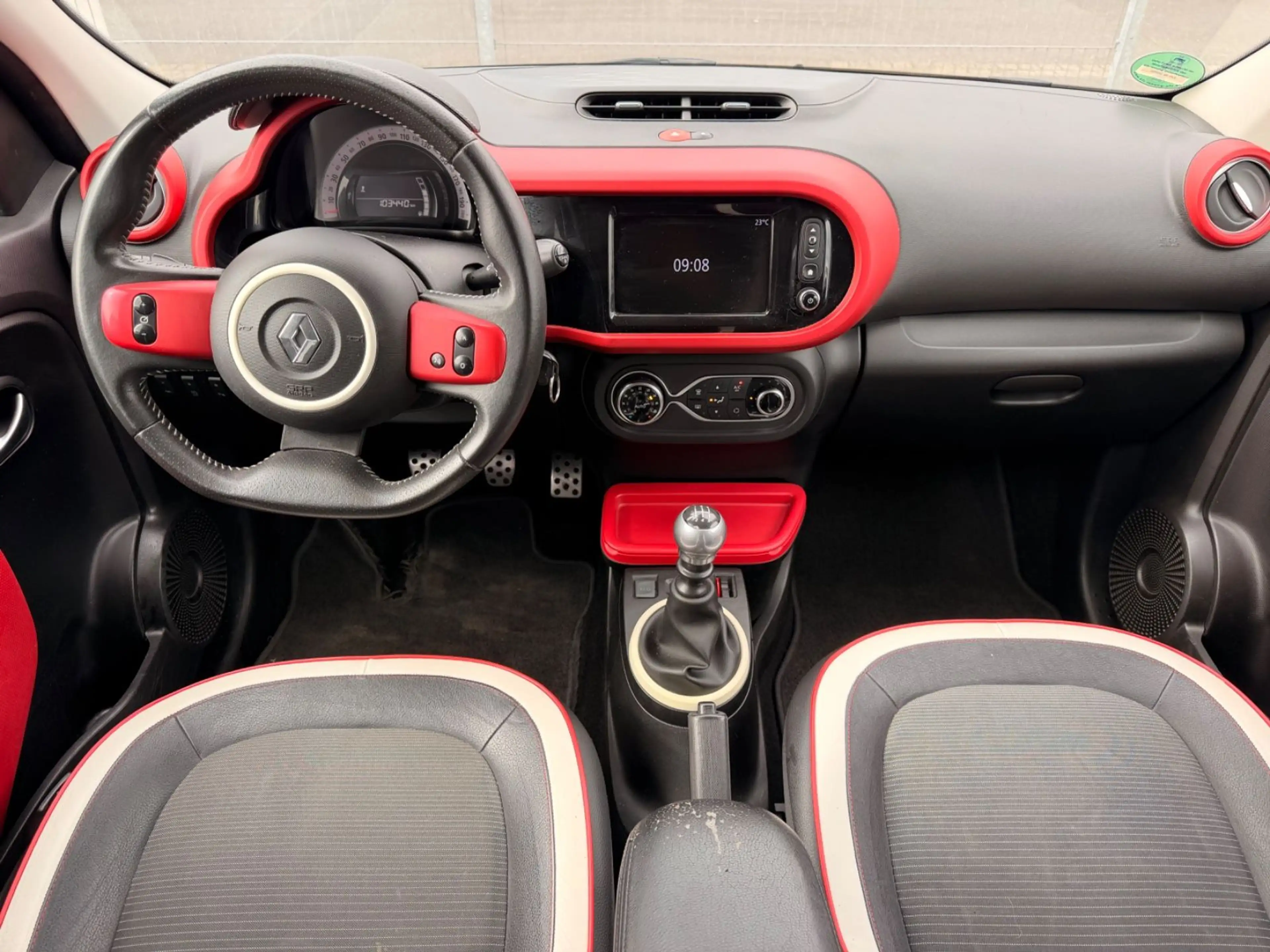 Renault Twingo Energy Intens Sportpaket Kamera Navi Lede — photo 10