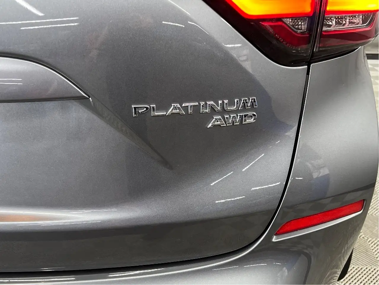 Nissan Murano снимка Nissan Murano